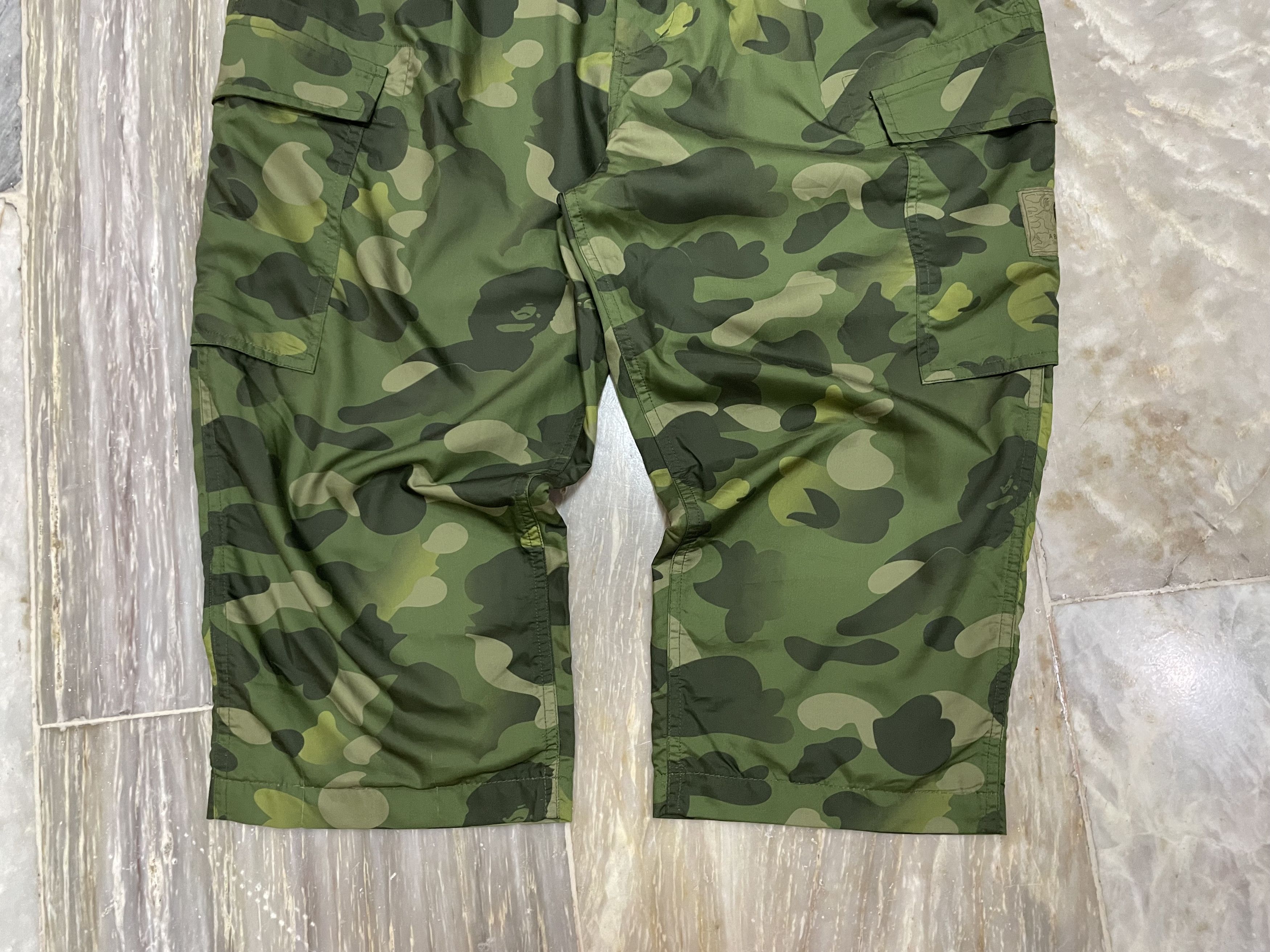 Bape Bape Color Camo Green - Cargo Cropped Nylon Pants Size US 34 / EU 50 - 3 Thumbnail