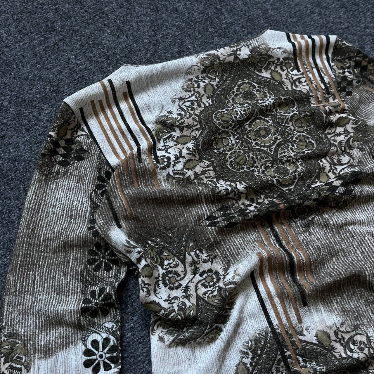 Y/Project VTG Women’s Japanese Style Gin Tonic Size M Long-sleeve Size M / US 6-8 / IT 42-44 - 7 Thumbnail