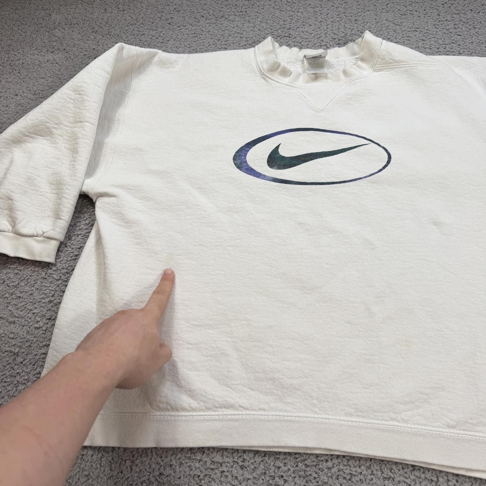 Nike Vintage Nike 90s Center Swoosh Crewneck Sweatshirt Made USA Size US L / EU 52-54 / 3 - 7 Thumbnail
