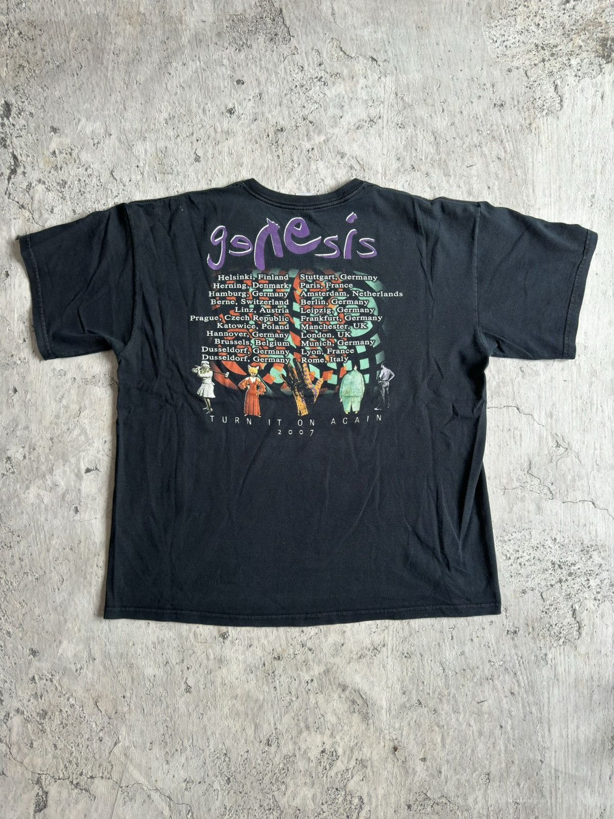 Band Tees × Vintage 2000s GENESIS Band Britpop T Shirt Size US XL / EU 56 / 4 - 4 Thumbnail