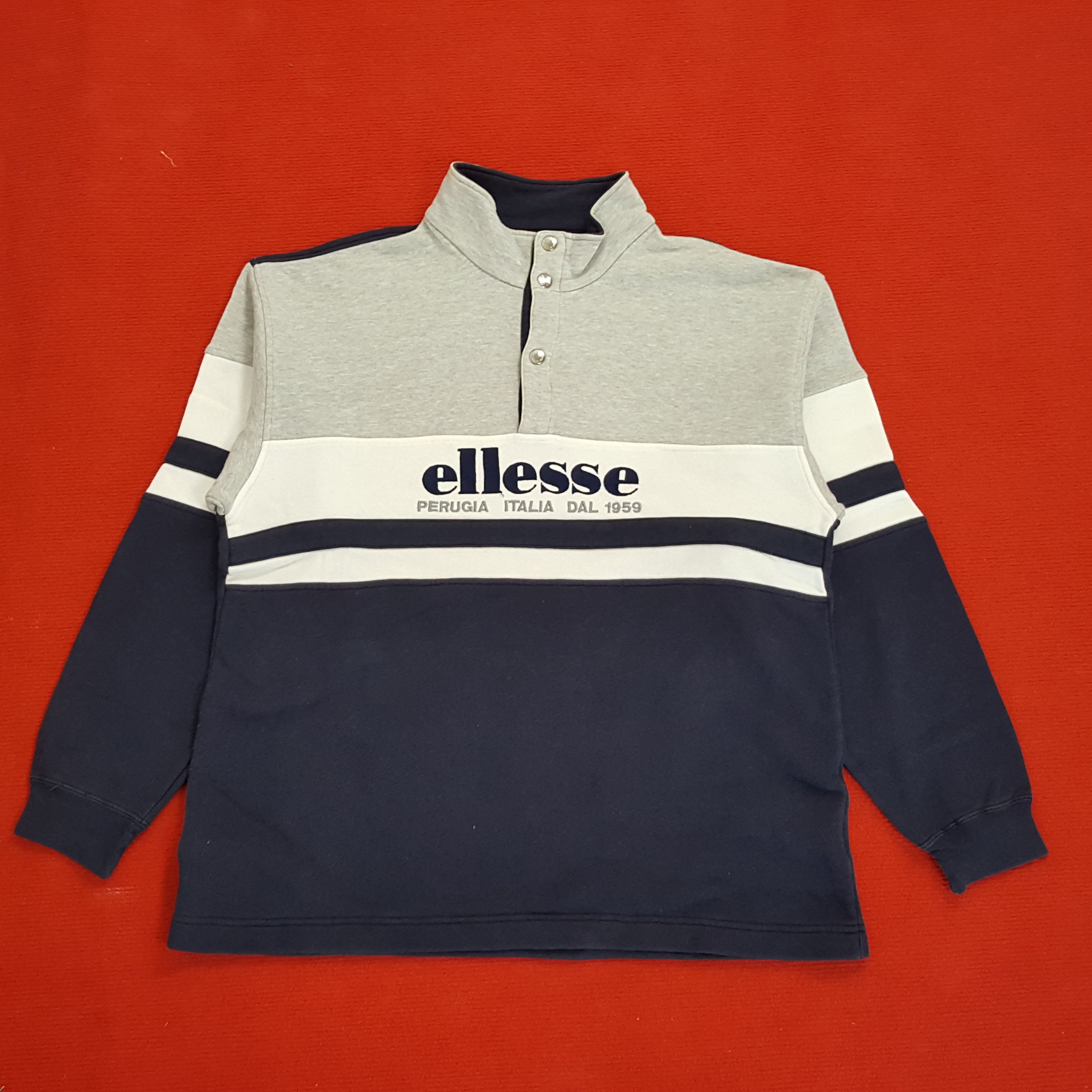 Ellesse × Vintage Ellesse Center Design Streetwear Style Sweatshirt Size US L / EU 52-54 / 3 - 1 Thumbnail