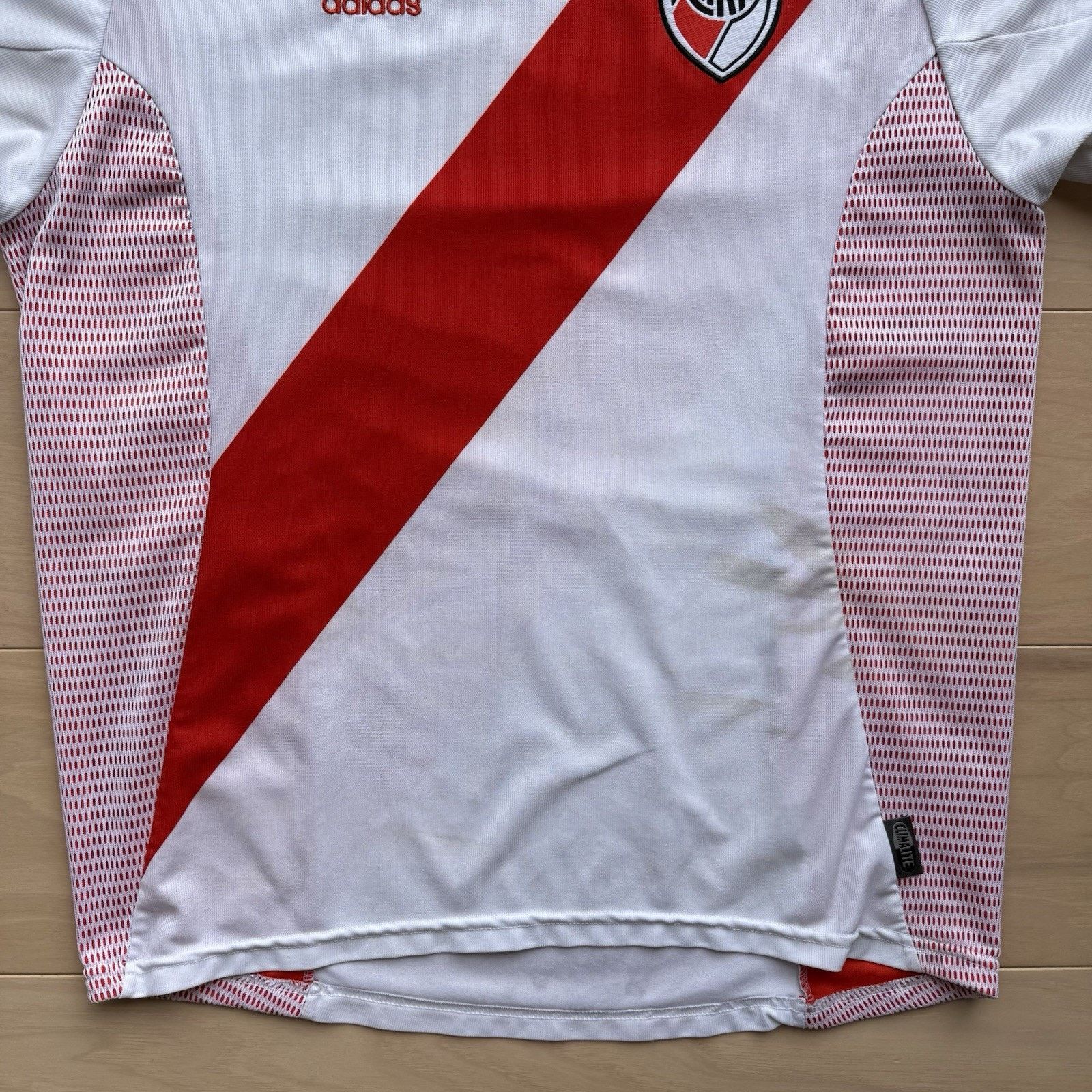 Adidas River Plate Home Jersey Medium White Red World Cup Size US M / EU 48-50 / 2 - 4 Thumbnail