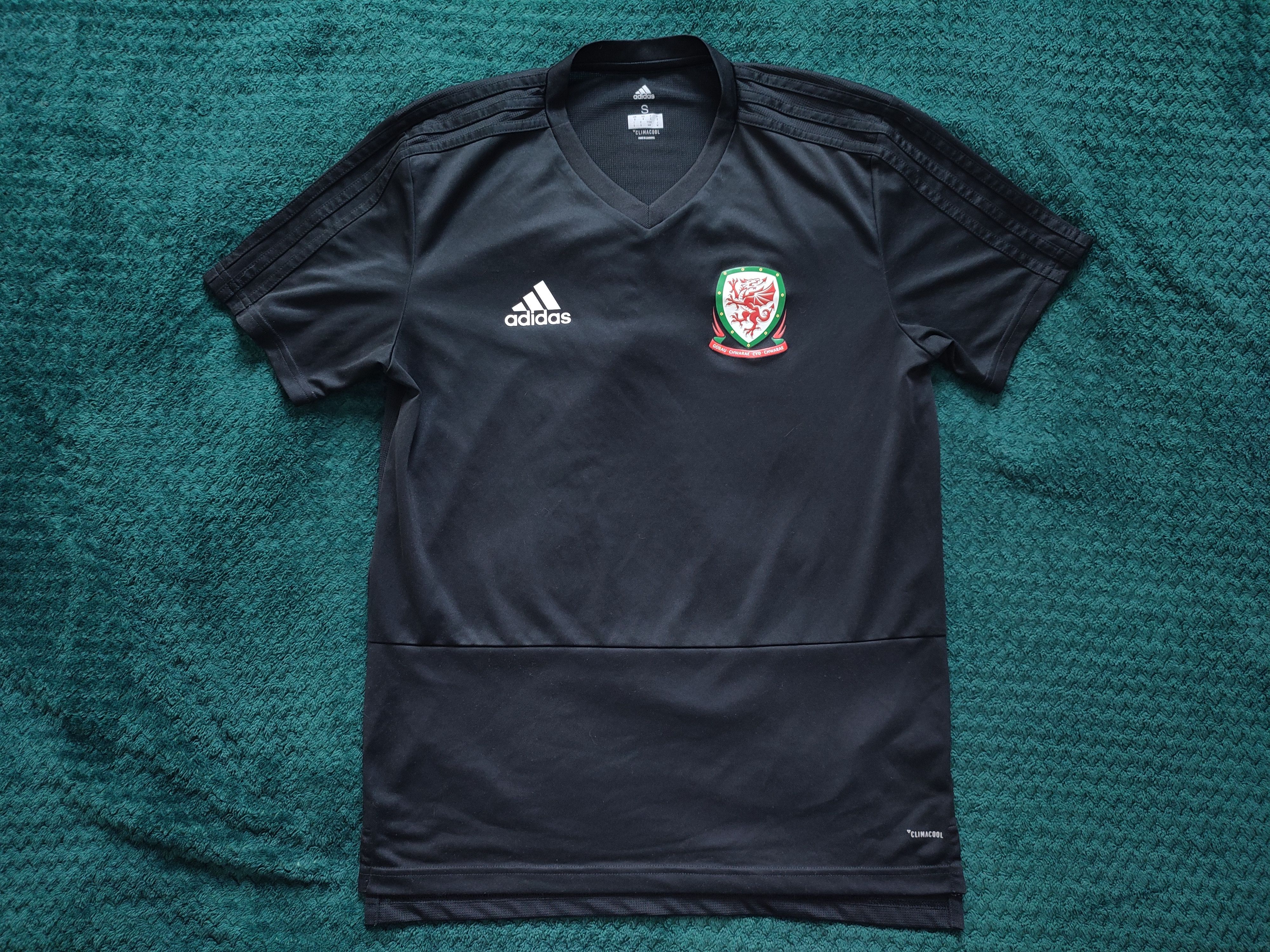 Adidas Wales National Team Adidas Soccer Jersey Football Shirt Size US S / EU 44-46 / 1 - 3 Thumbnail