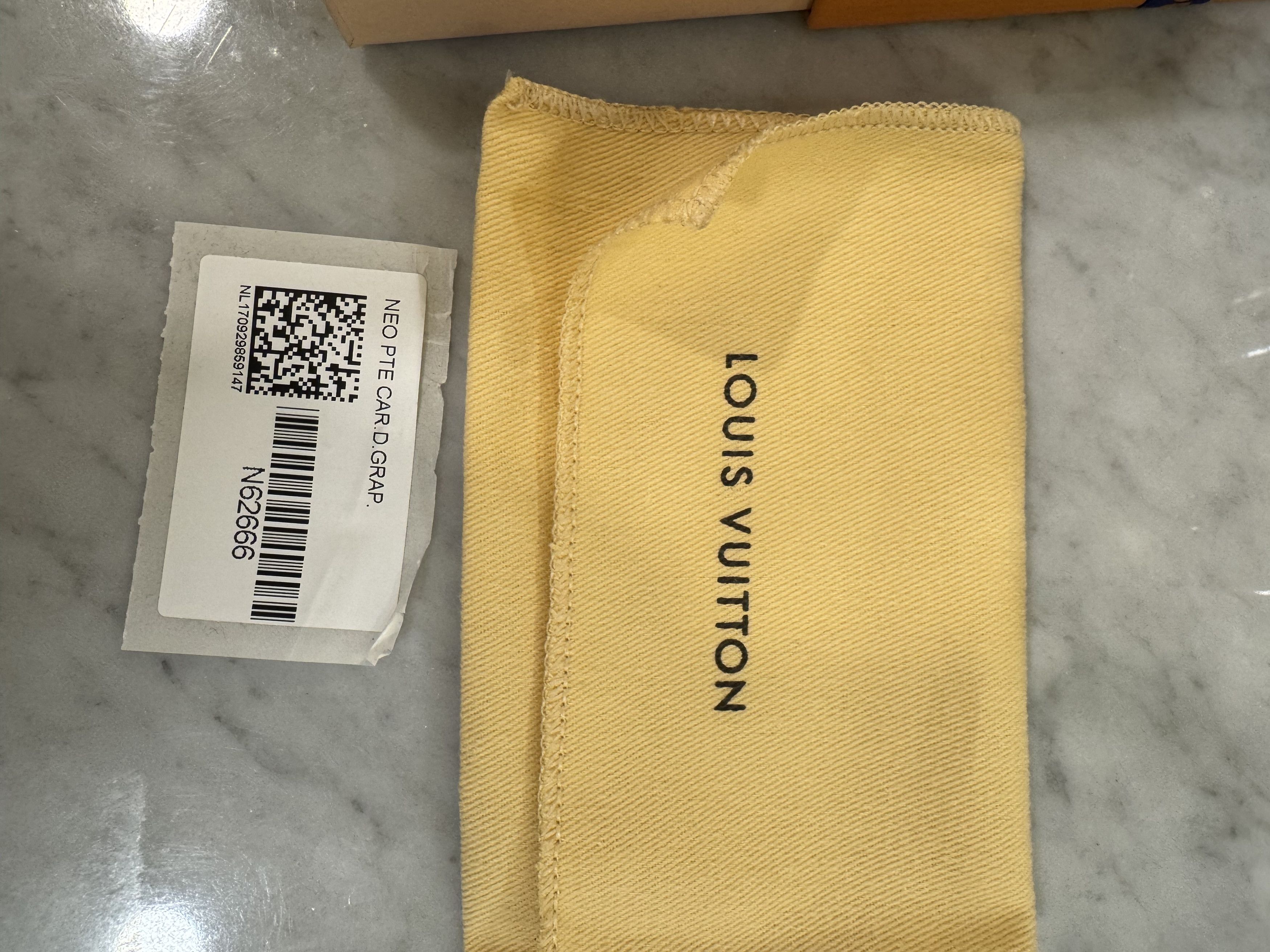 Louis Vuitton Neo Damier Graphite Card Holder Size ONE SIZE - 8 Thumbnail