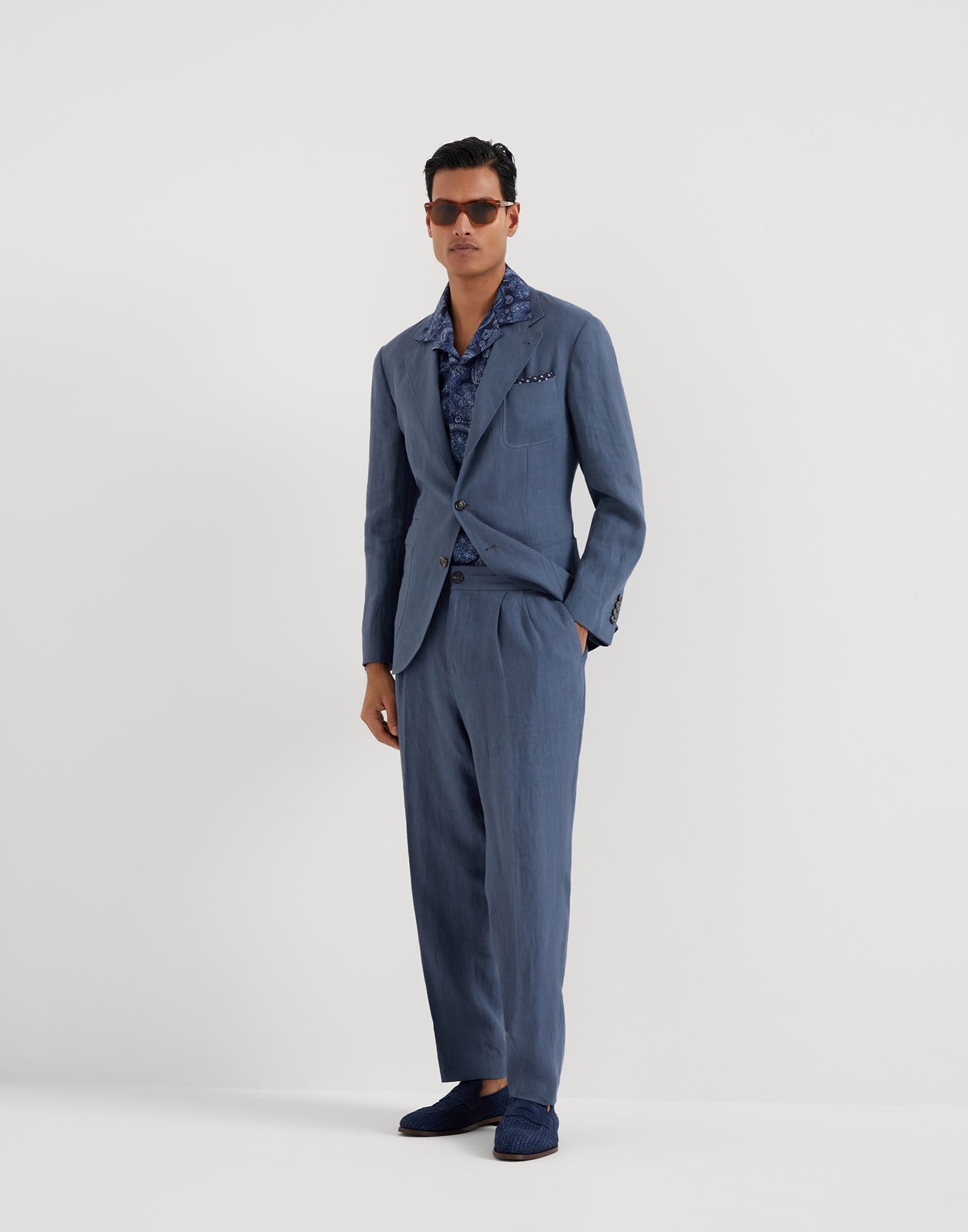 Brunello Cucinelli o1w1db10925 Woven Silk Jacket in Dark Blue Size US L / EU 52-54 / 3 - 5 Thumbnail