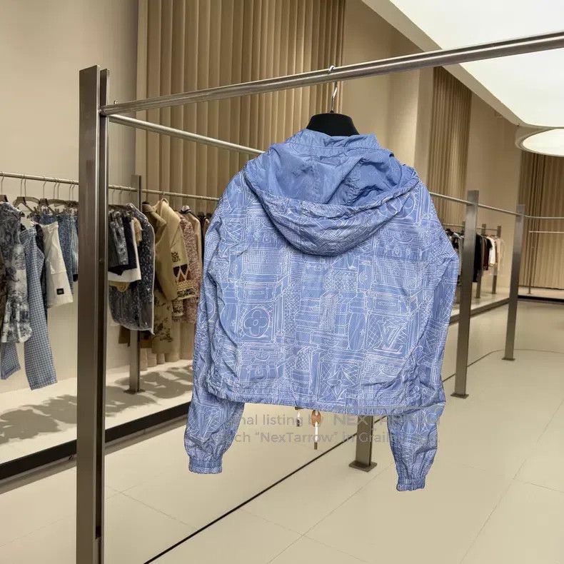 Louis Vuitton Louis Vuitton 25 Blue Flight Jacket Size XXS / US 00 / IT 34 - 2 Thumbnail
