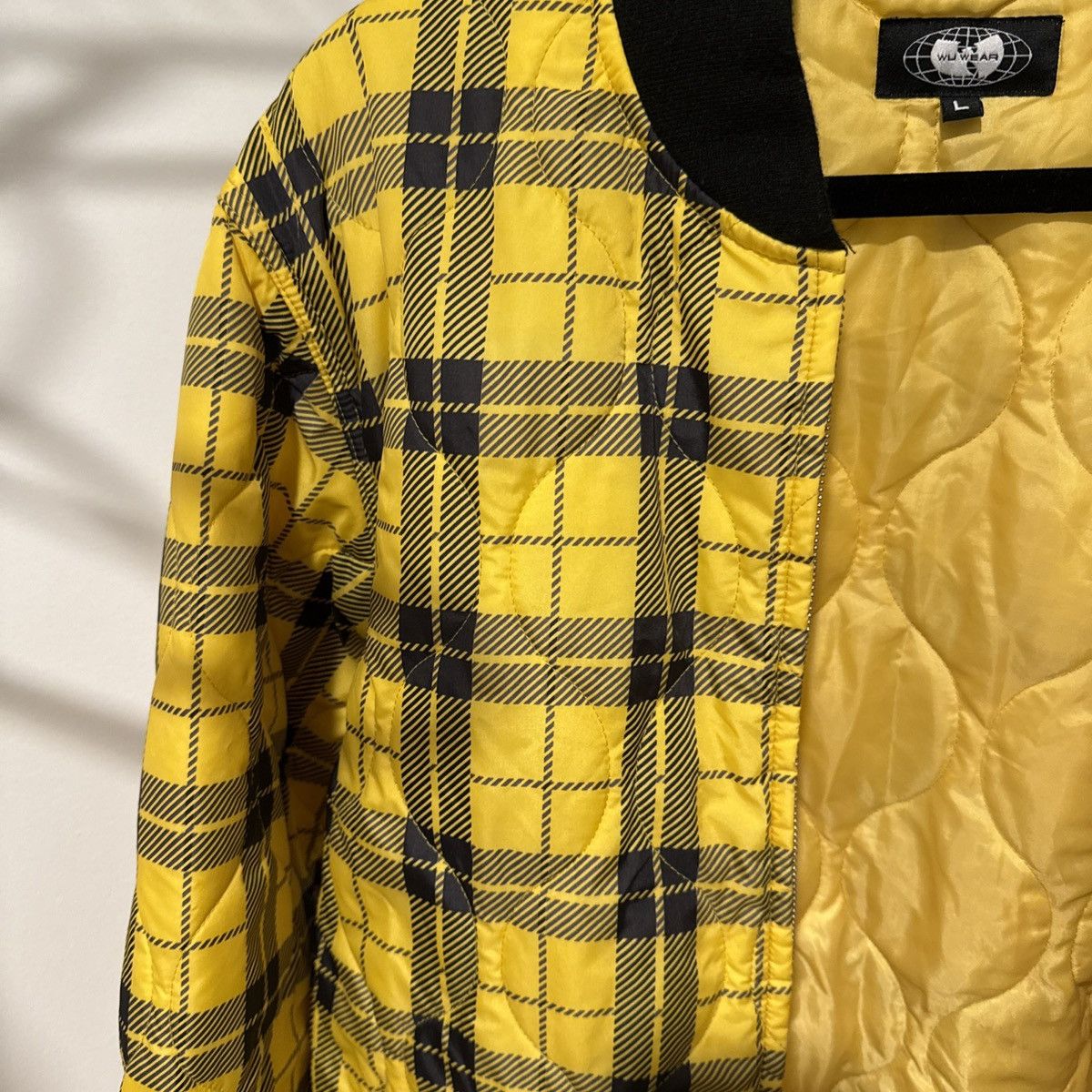 Forever 21 × Wu-Tang Clan 🔴Wu-Tang Jacket Size Large Black Yellow