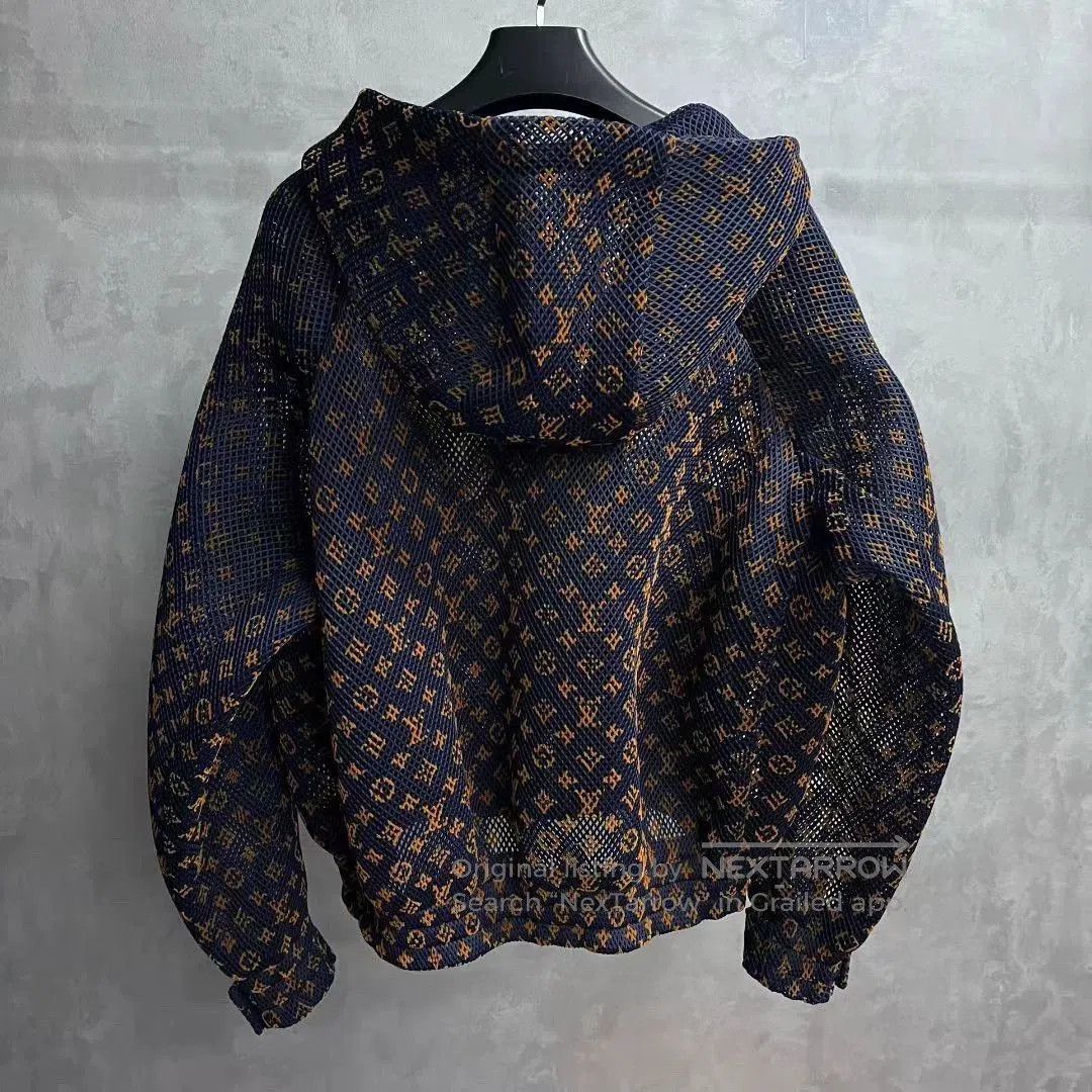 Louis Vuitton louis vuitton orange gradient logo jacket. Size US XXL / EU 58 / 5 - 2 Thumbnail