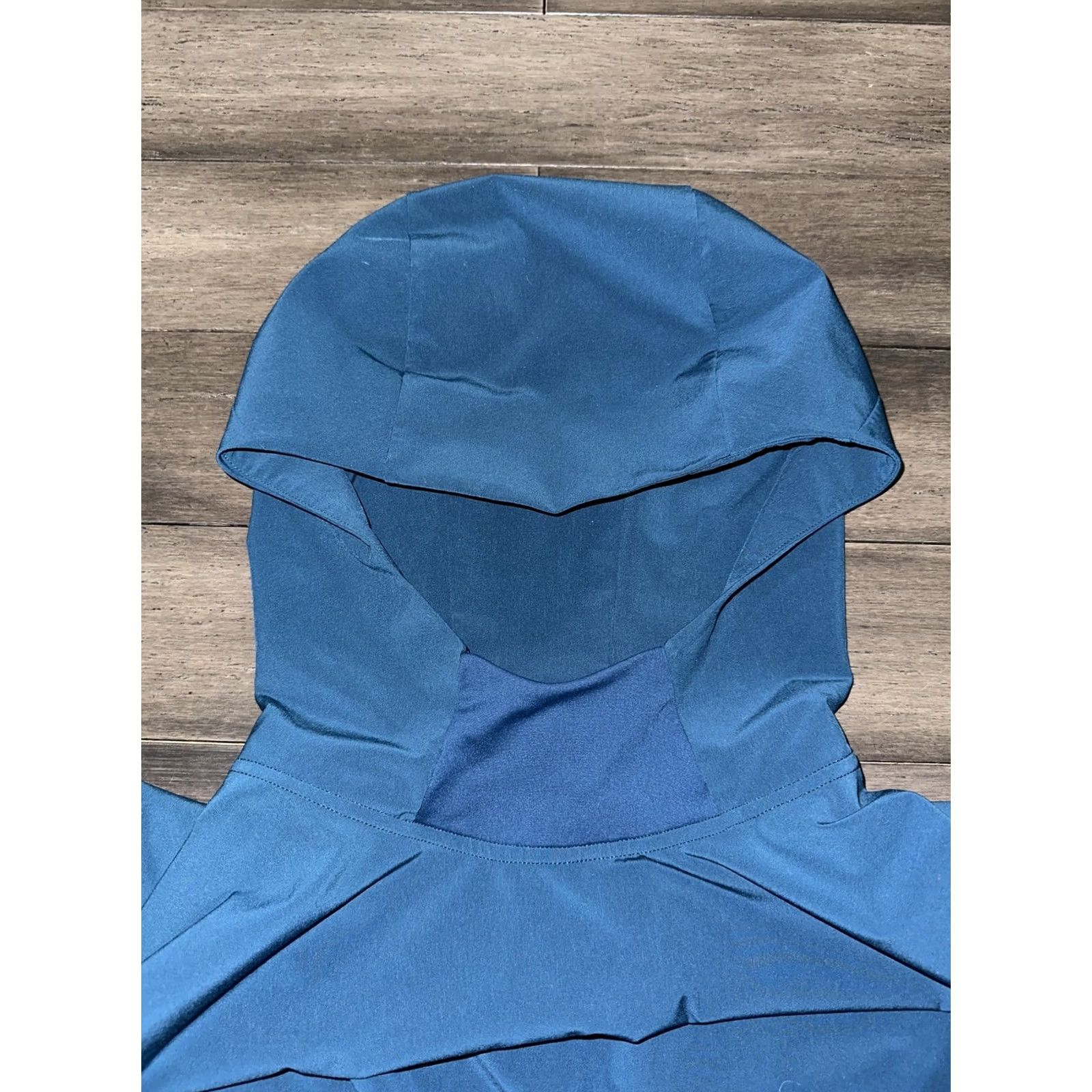 Lululemon Lululemon Hoodie Shirt Drysense Women’s Blue Medium M Green Shirt Activewear Mens? Size M / US 6-8 / IT 42-44 - 5 Thumbnail
