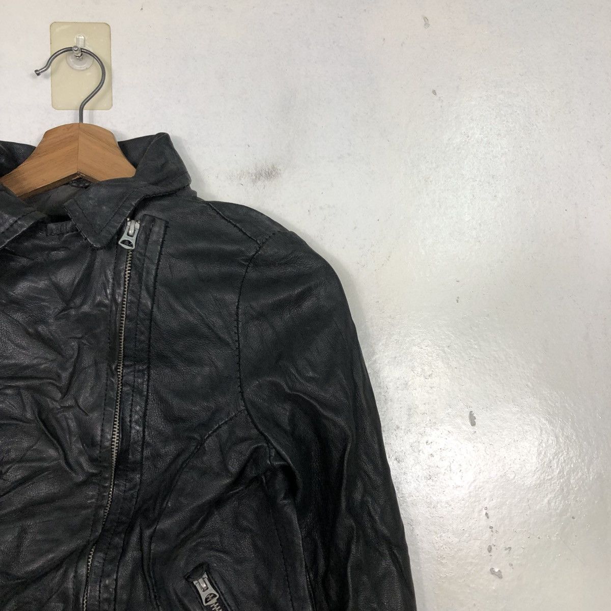 Japanese Brand 📌Cropped Biker Leather Jacket Rose Bud Bondage Size US M / EU 48-50 / 2 - 8 Thumbnail