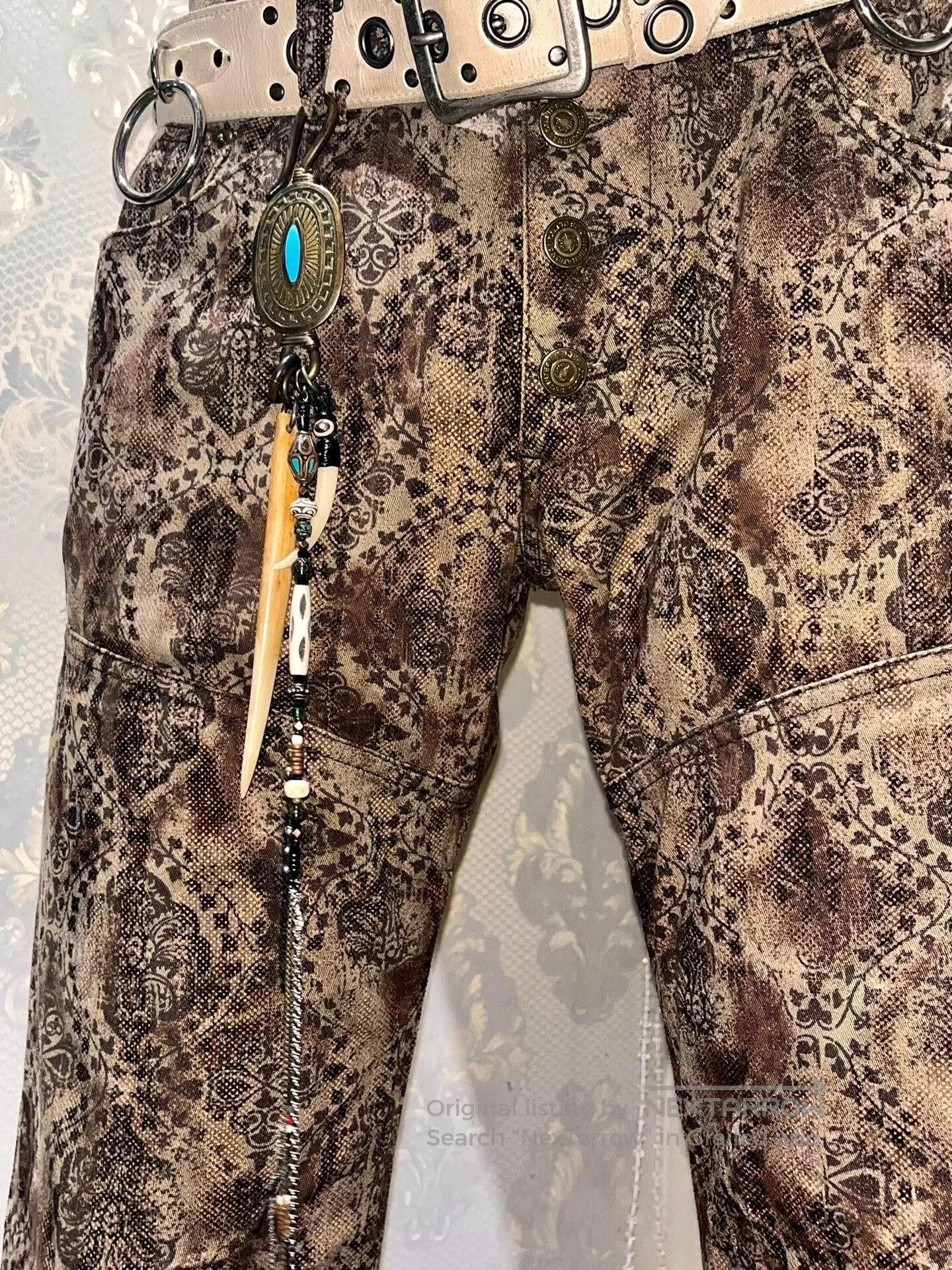 Gunda unique gunda bone pendant necklace. Size ONE SIZE - 7 Thumbnail