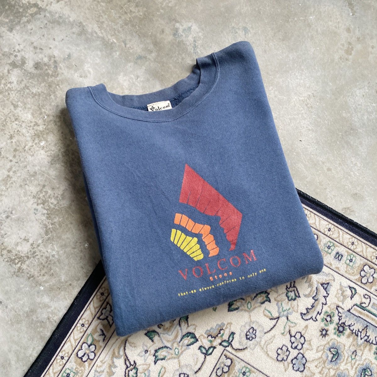 Volcom Vintage Volcom Crewneck Size US L / EU 52-54 / 3 - 1 Thumbnail