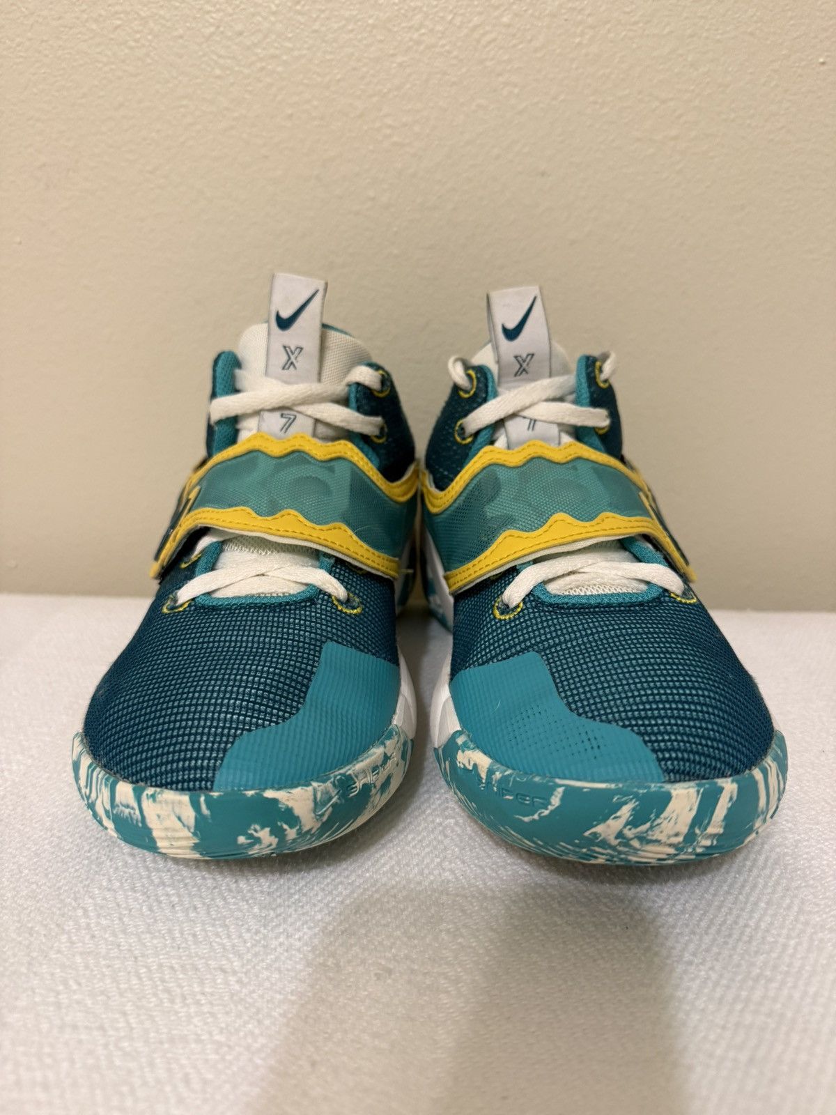 Nike Nike KD Trey 5x clear jade sulphur mens size 7 Size US 7 / EU 40 - 4 Thumbnail