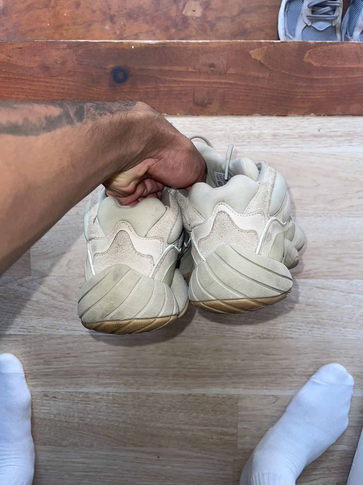 Adidas Yeezy 500 blush cream Size US 12 / EU 45 - 3 Thumbnail