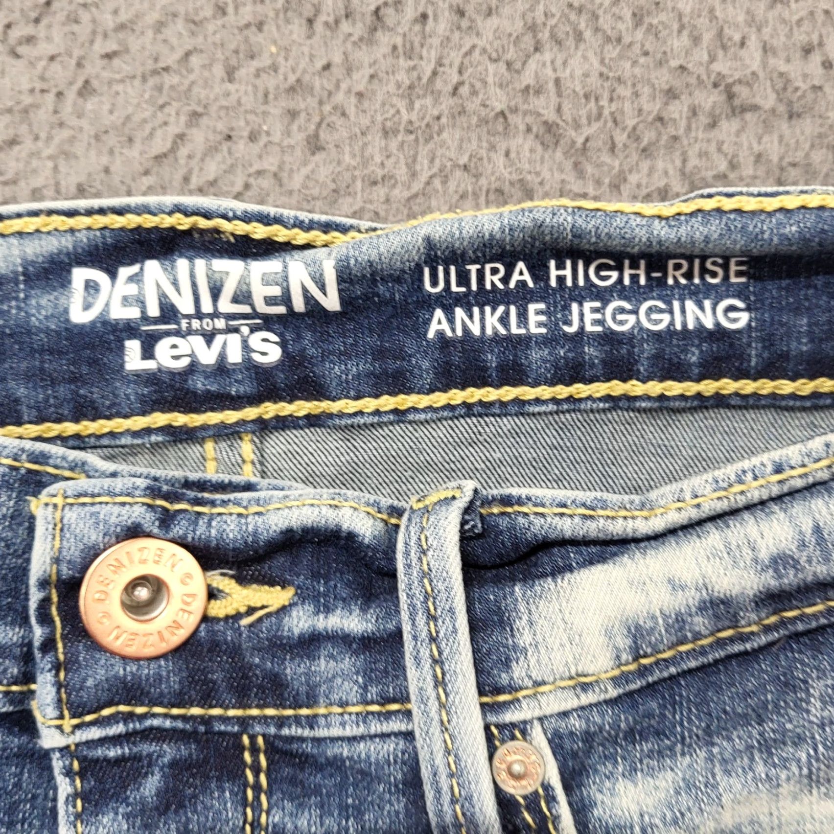 Levi's Levi's Denizen Jeans Women's 7 W28 Ultr High-Rise Ankle Jeggings Acid Wash Denim Jeans Women's 90s Beach Size 28" / US 6 / IT 42 - 4 Thumbnail