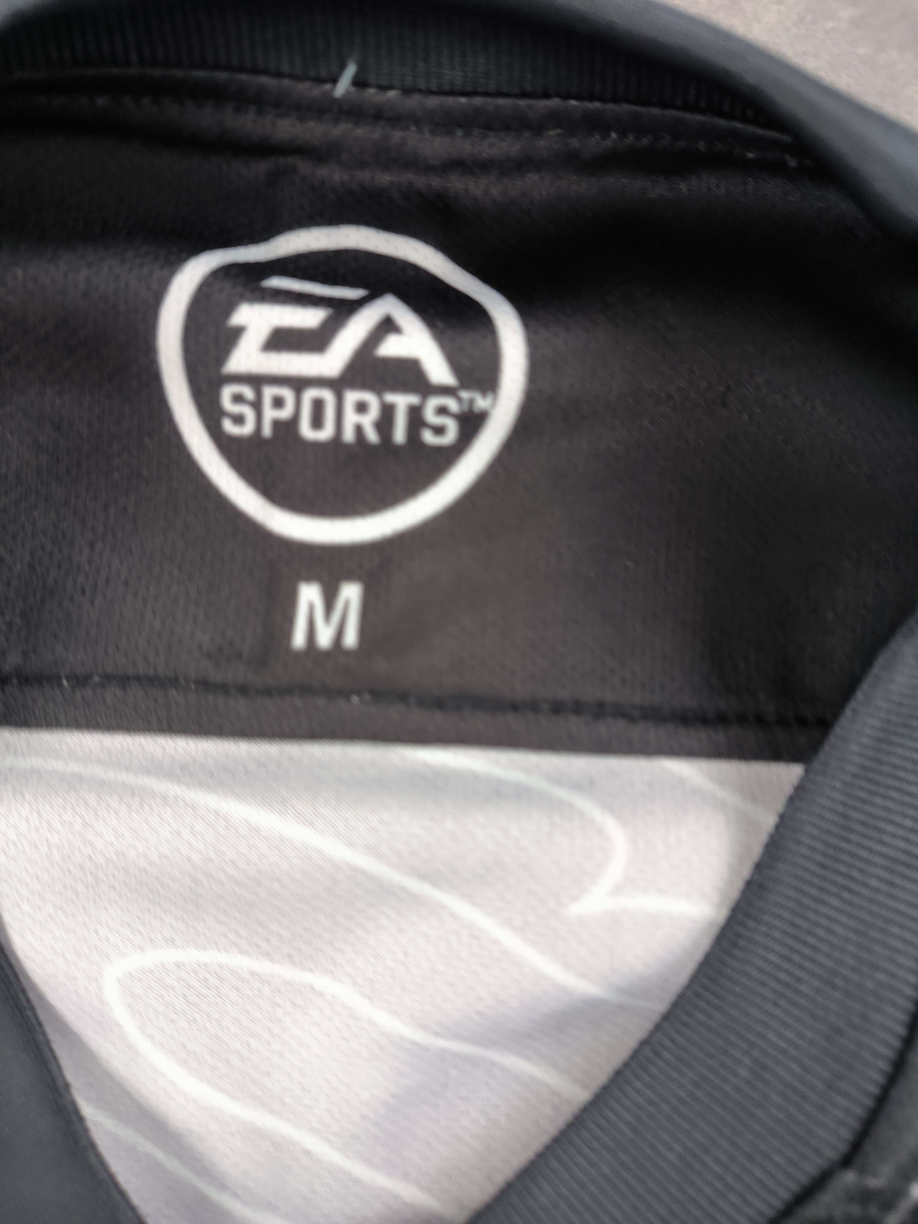 Other EA Sports 2021 football jersey shirt size M Size US M / EU 48-50 / 2 - 4 Thumbnail