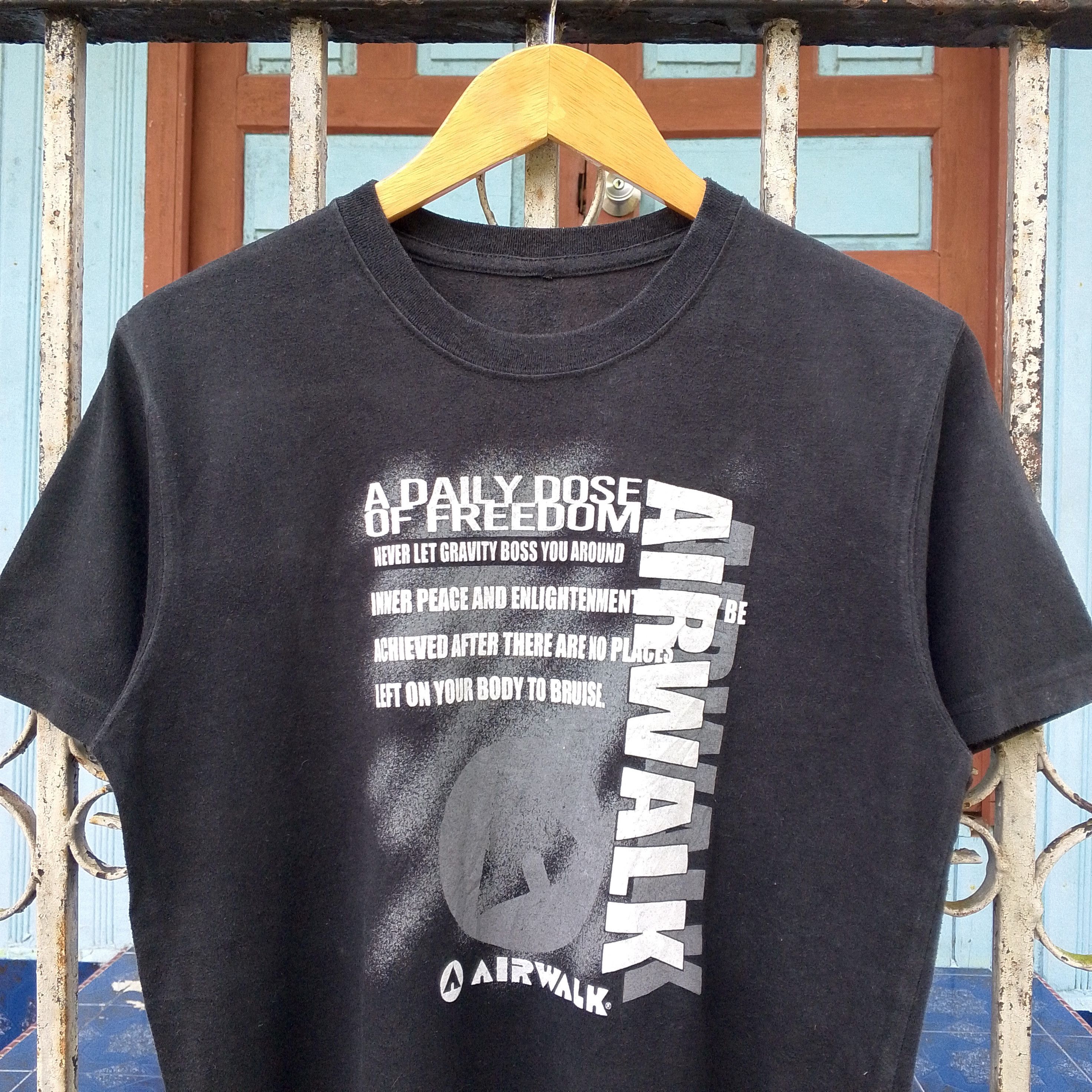 Airwalk Airwalk Poem ifsixwasnine Lgb Style Tee Size US M / EU 48-50 / 2 - 2 Thumbnail