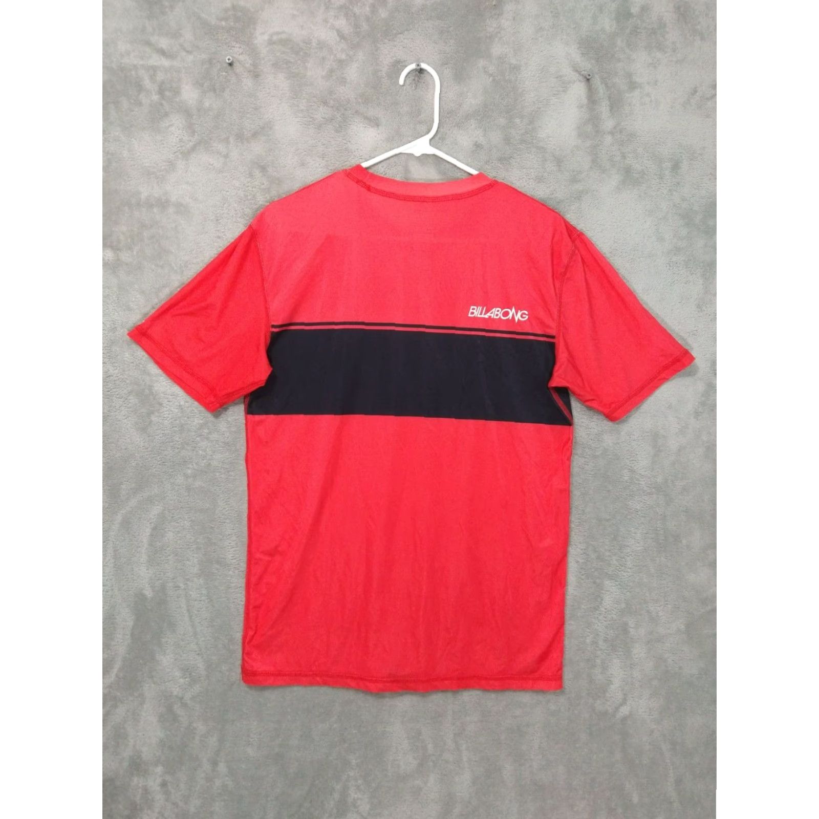 Billabong Billabong Shirt Mens M Red Crew Neck Short Sleeve UPF UV Protection Breathable Moisture Wicking Quick Dry Logo Surf Skate Size US M / EU 48-50 / 2 - 2 Thumbnail