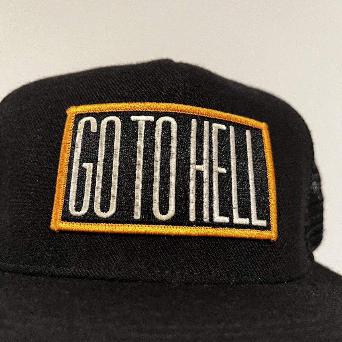 Supreme Supreme Go To Hell Snapback hat Size ONE SIZE - 6 Thumbnail