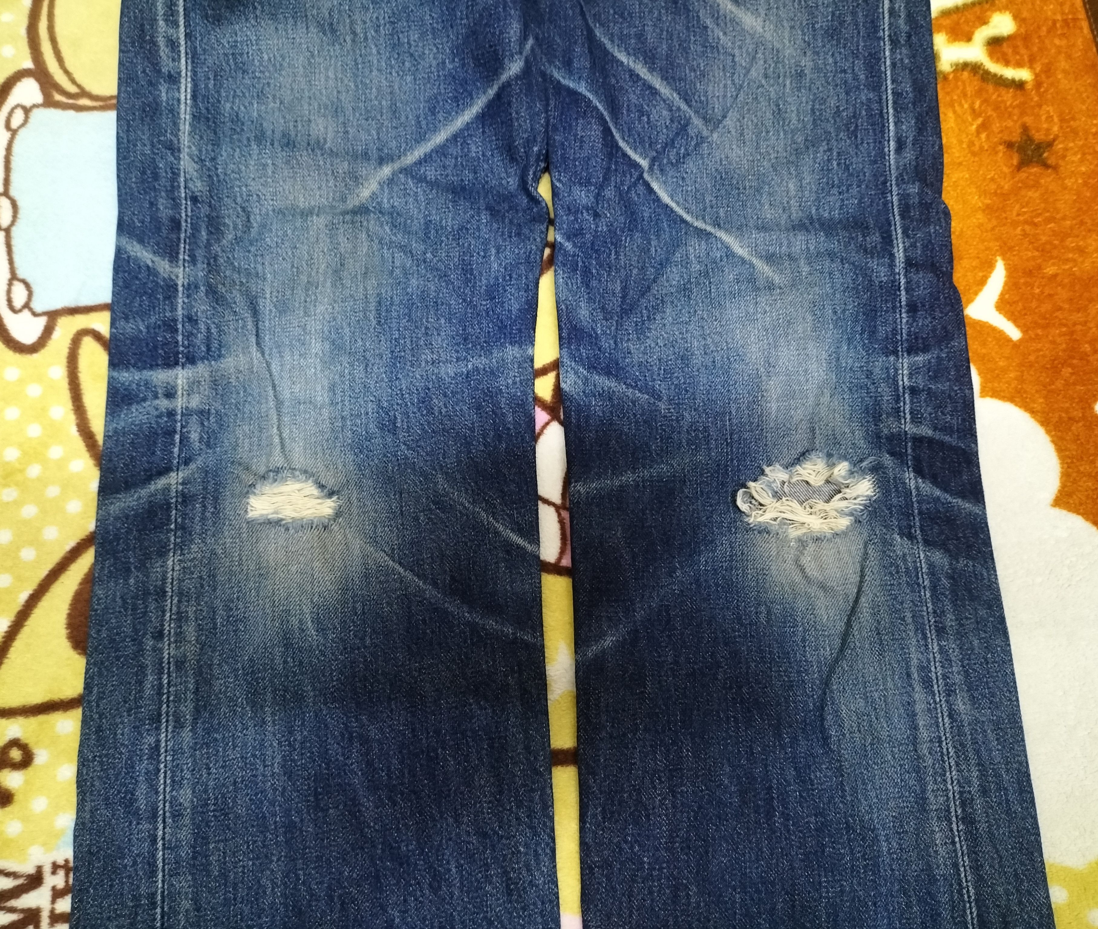 Levi's Vintage Clothing Vintage Levis 501xx natural fade distressed jeans Size US 29 - 10 Thumbnail