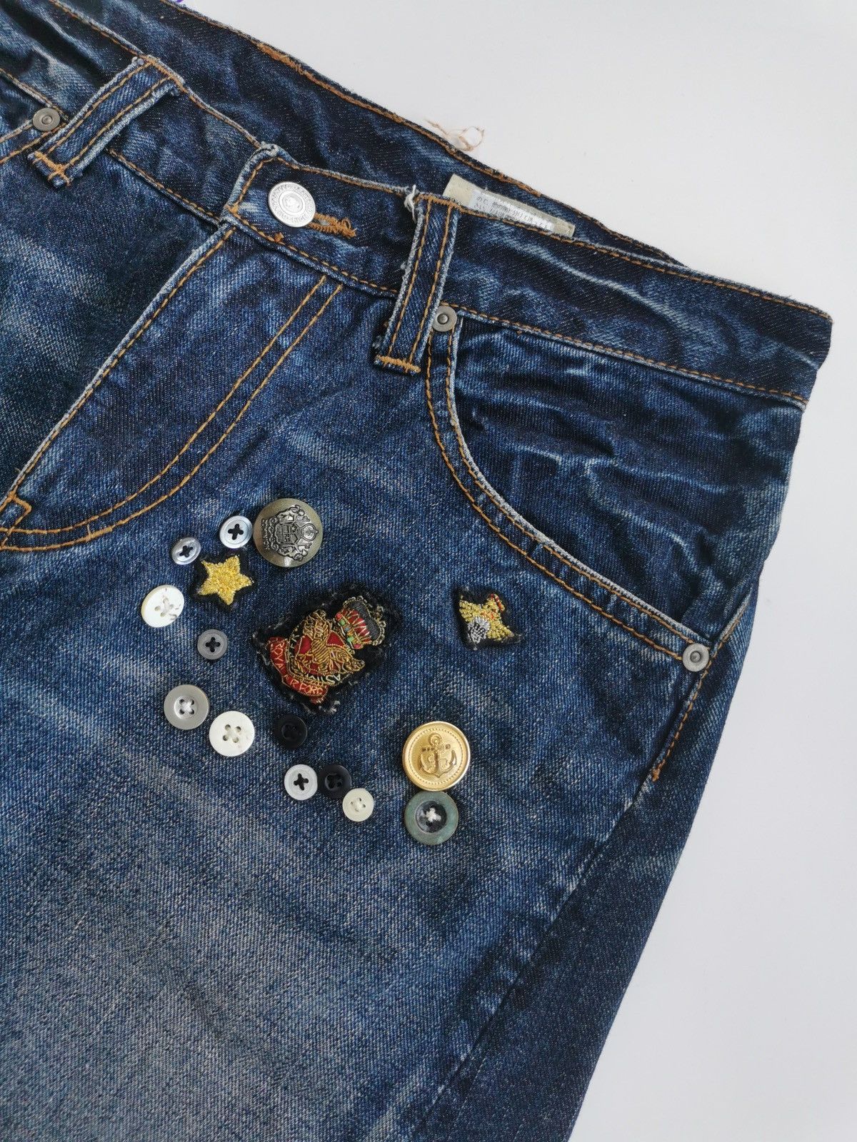 Japanese Brand Double Name Japan Twist Leg Buttons Tapered Jeans Size US 32 / EU 48 - 3 Thumbnail