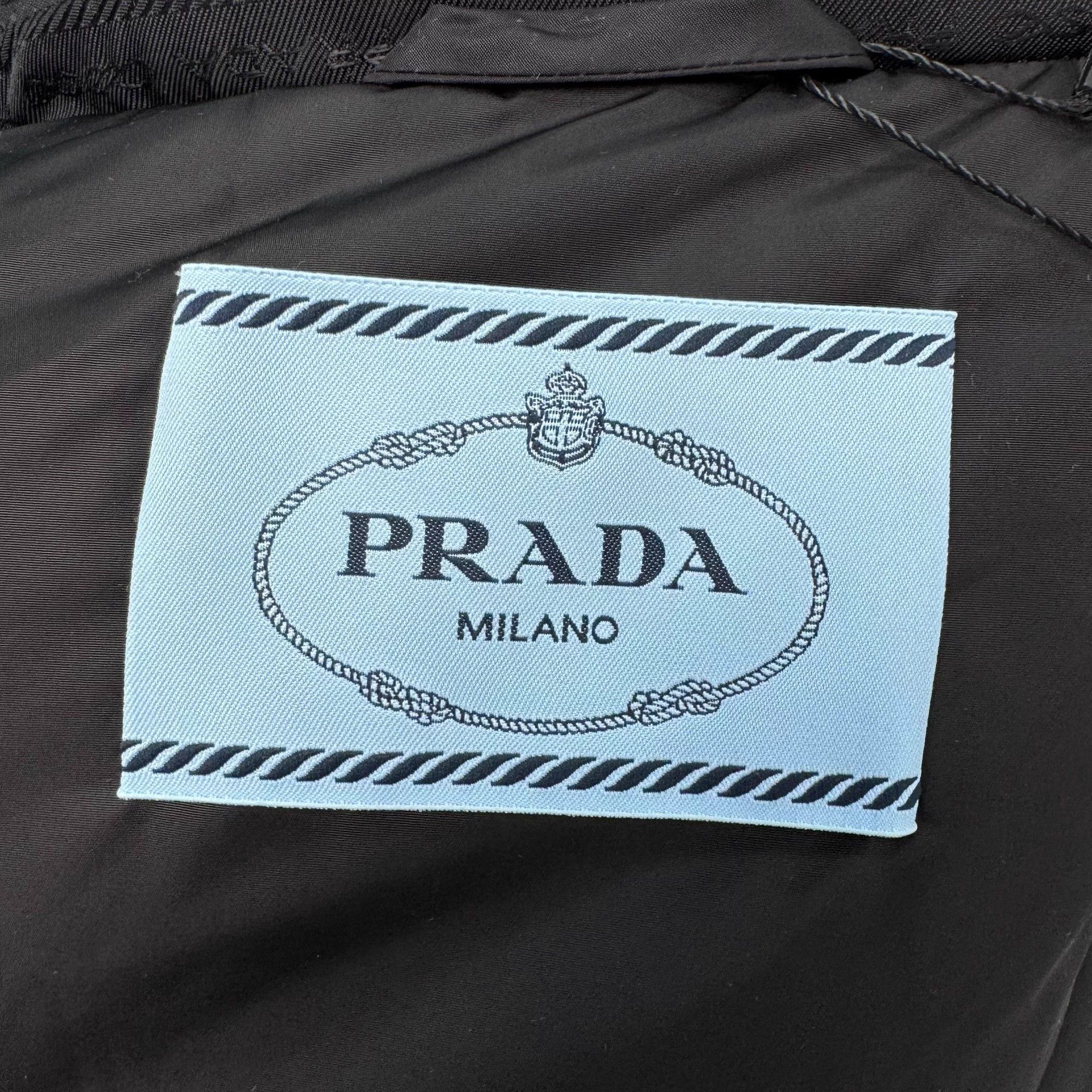 Prada Prada down vest dark all-over triangle logo size 36 new Size XS / US 0-2 / IT 36-38 - 6 Thumbnail