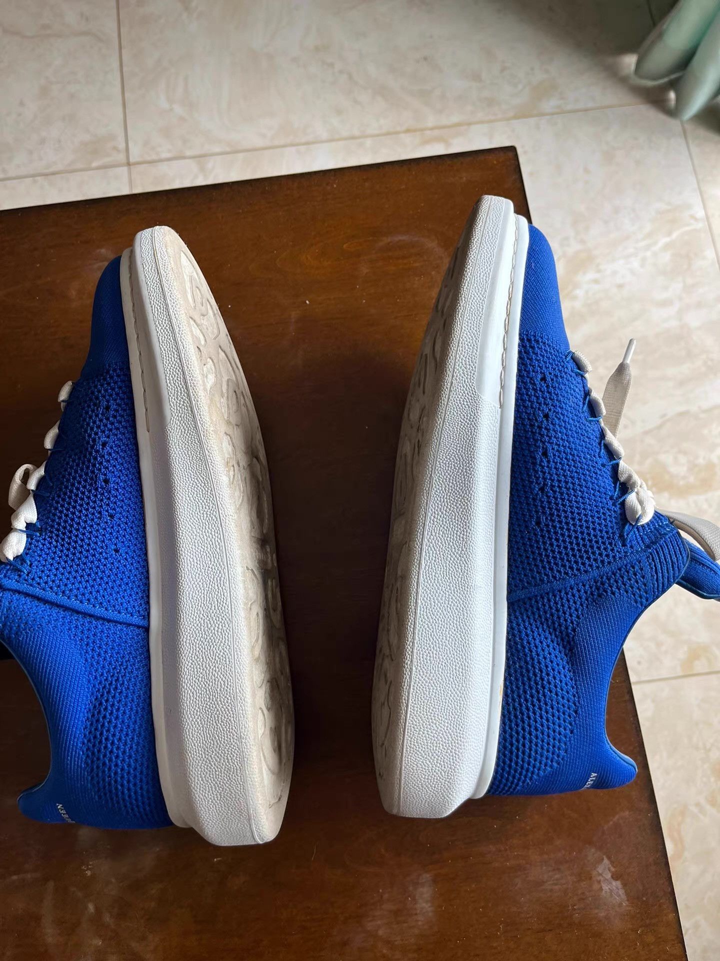 Alexander McQueen Authentic Alexander McQueen blue casual sneakers Q18 Size US 8 / EU 41 - 7 Thumbnail
