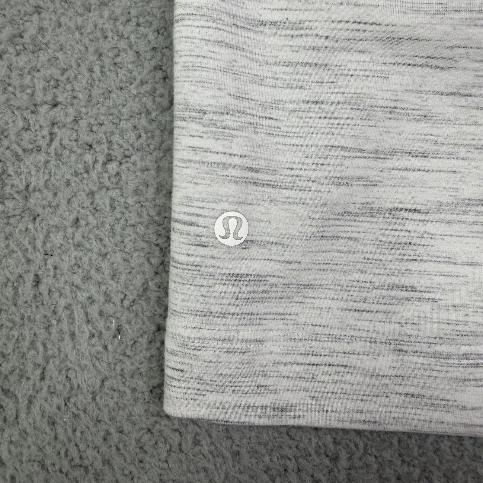 Lululemon Lululemon Hello Sunday Short White French Terry Women's 8 Size 30" / US 8 / IT 44 - 5 Thumbnail