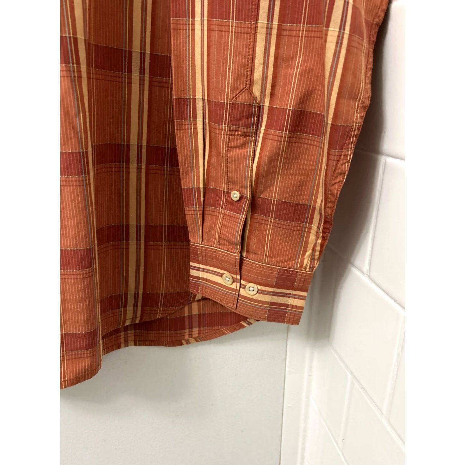 Tommy Bahama Tommy Bahama Shirt Mens XL Orange Plaid Button Down 100% Cotton Long Sleeve Button-Up Casual Office All Seasons Easy Care Pockets Size US L / EU 52-54 / 3 - 7 Thumbnail