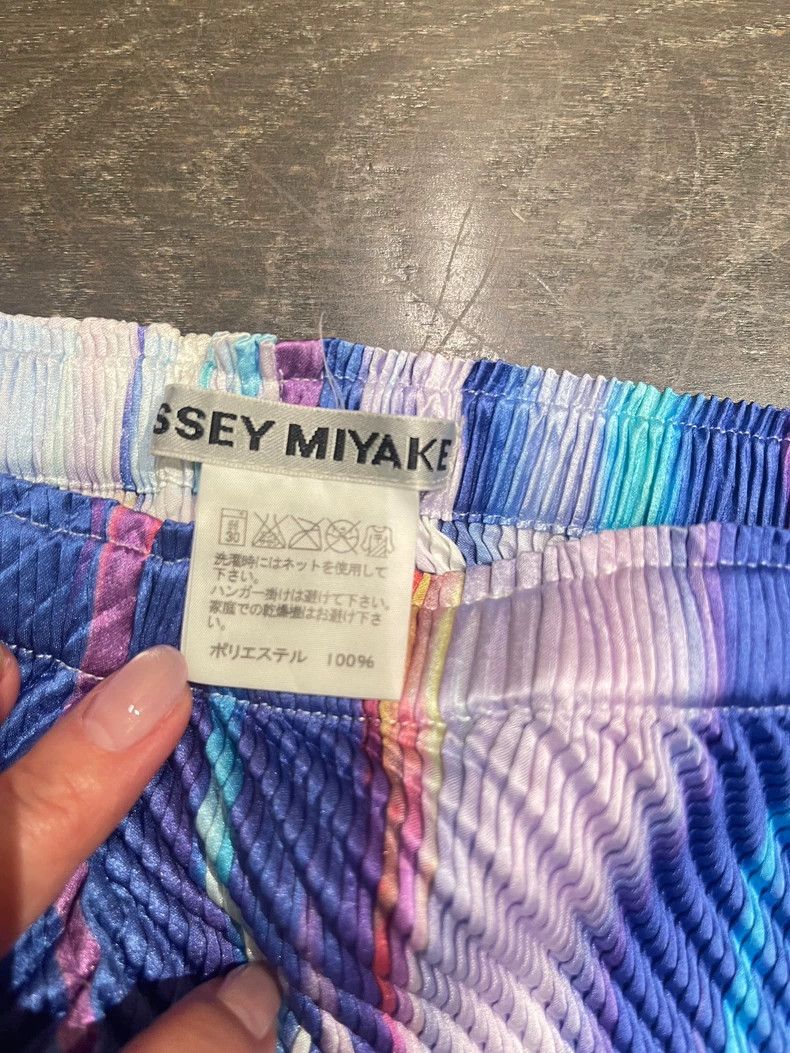 Issey Miyake Issey Miyake size:3 Mainline colorful half skirt Size 31" - 3 Thumbnail
