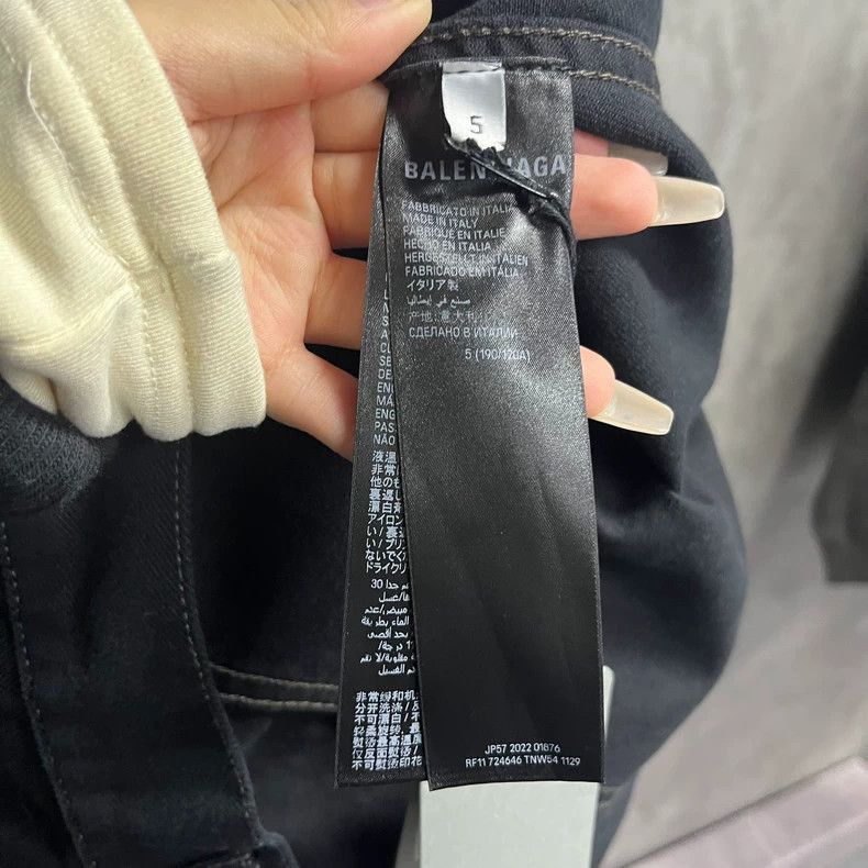 Balenciaga Balenciaga latest black solid color printed lapel single br Size US XXL / EU 58 / 5 - 4 Thumbnail