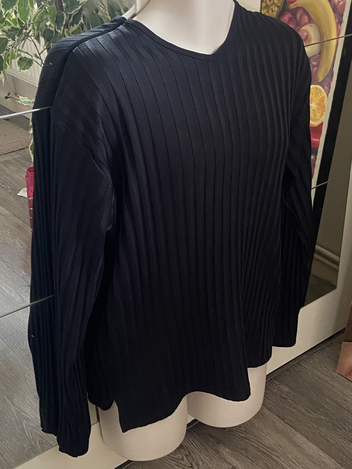 Other Ciro Citterio black top size L sexy slim must have stretchy Size US L / EU 52-54 / 3 - 1 Thumbnail