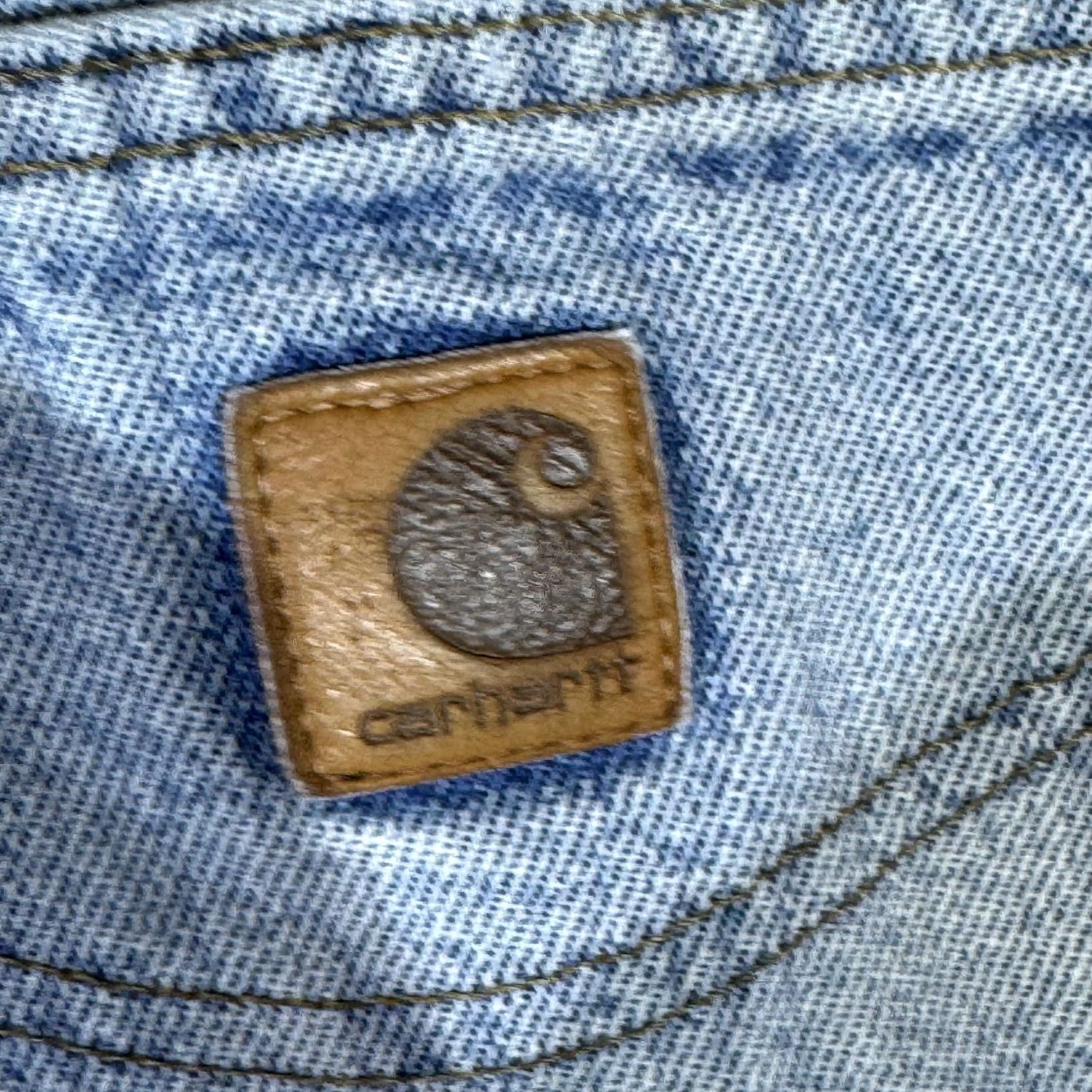 Carhartt VINTAGE Carhartt Jeans Mens 36x32 Blue Relaxed Fit Light Wash Workwear Denim Zip Fly Size US 36 / EU 52 - 5 Thumbnail