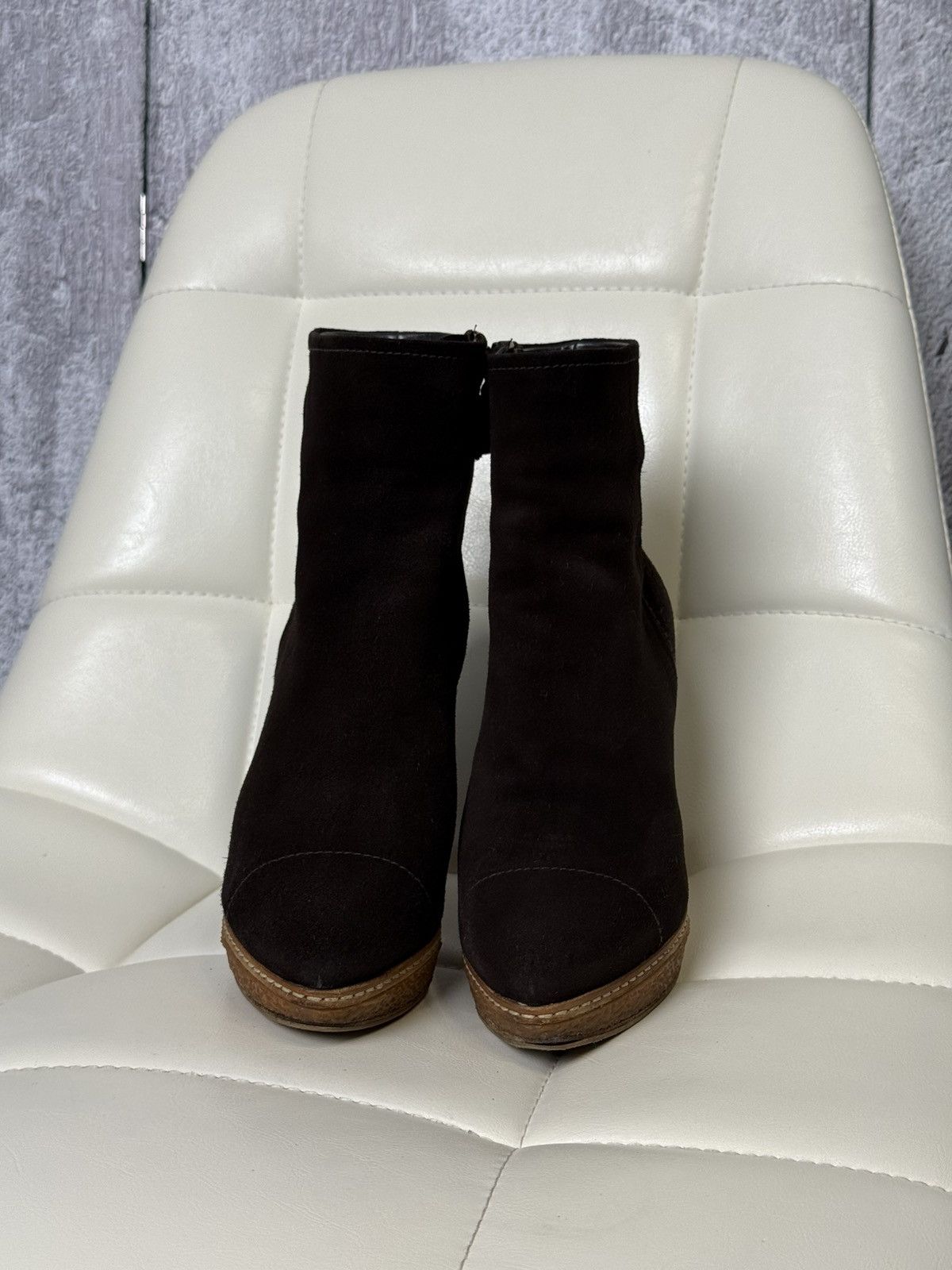 Prada Prada Suede Ankle Boots Brown High Heel Platform Zip Size 37 Size US 7 / IT 37 - 15 Thumbnail