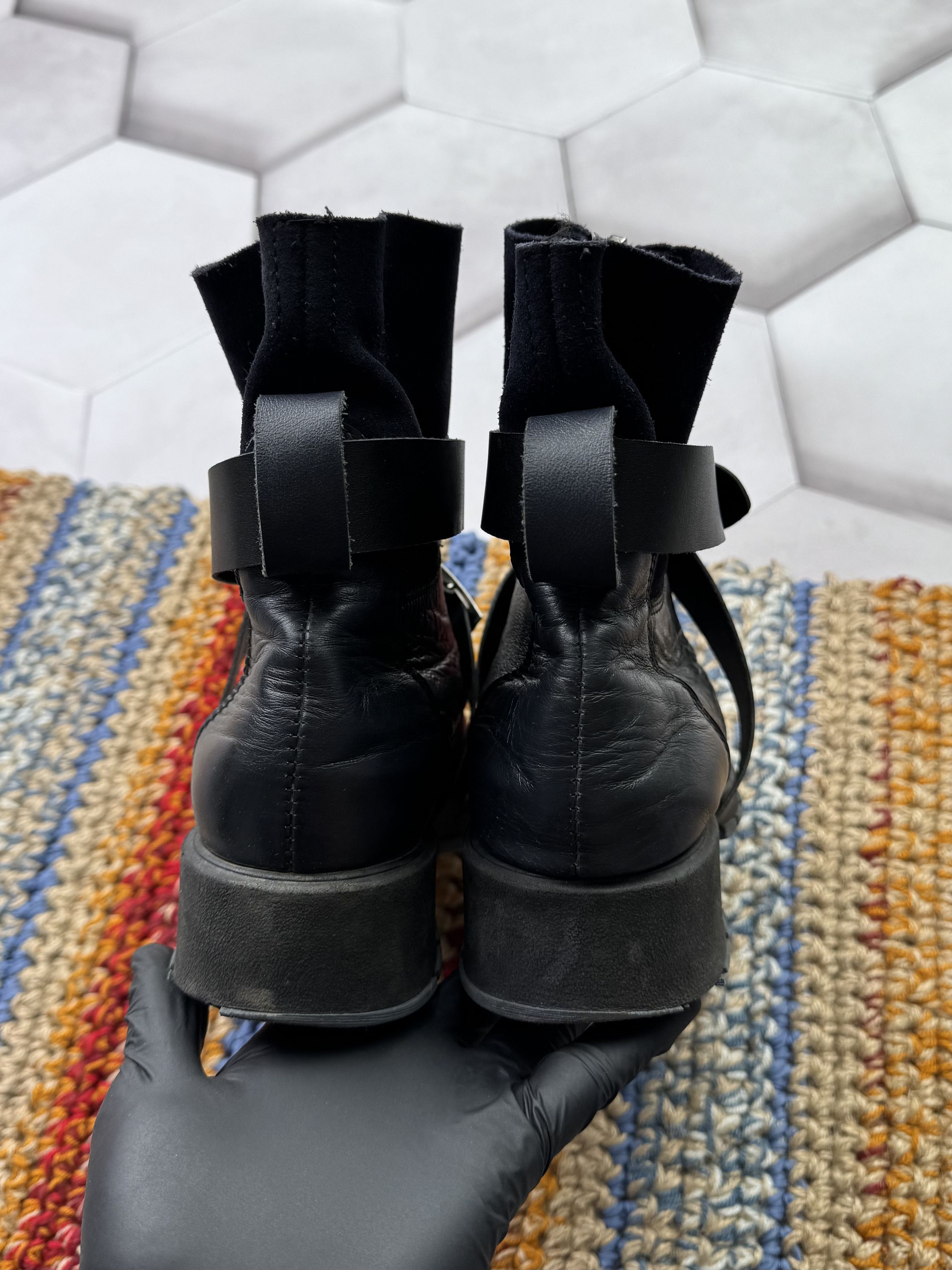 Vintage Vintage Leather Boots With Zipper And Belted (E4) Size US 10 / IT 40 - 8 Thumbnail
