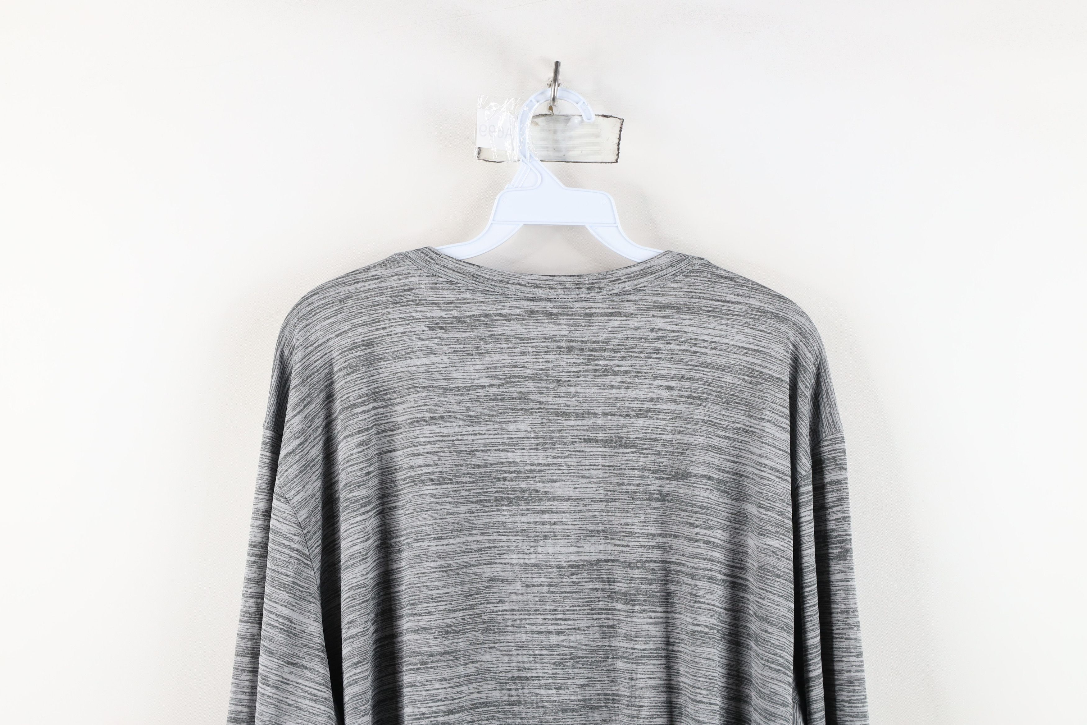 Nike Nike University of Michigan Block M Long Sleeve T-Shirt Gray Size US XXL / EU 58 / 5 - 13 Thumbnail