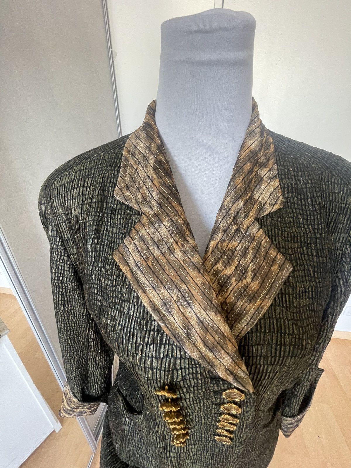 Dior CHRISTIAN DIOR SUIT. Vintage Size M / US 6-8 / IT 42-44 - 4 Thumbnail