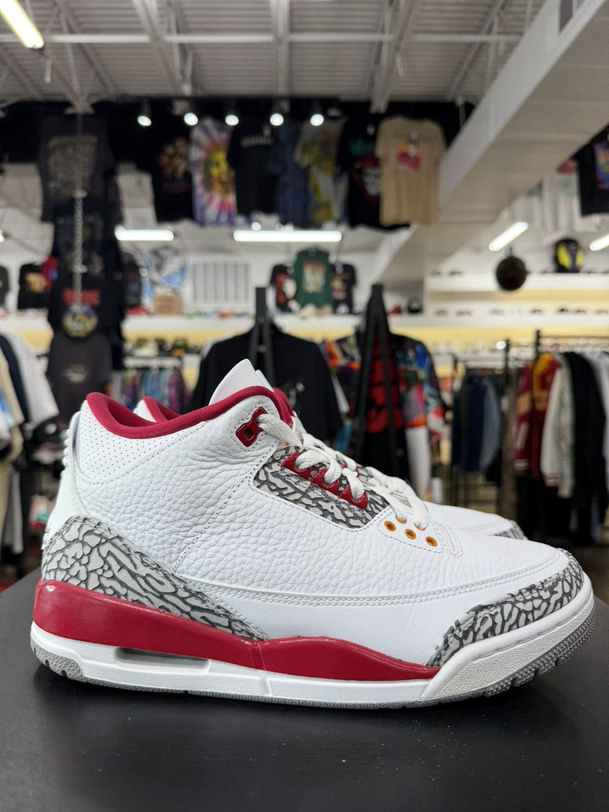 Jordan Brand Air Jordan 3 Cardinal Red Size 8.5 (2022) Size US 8.5 / EU 41-42 - 6 Thumbnail