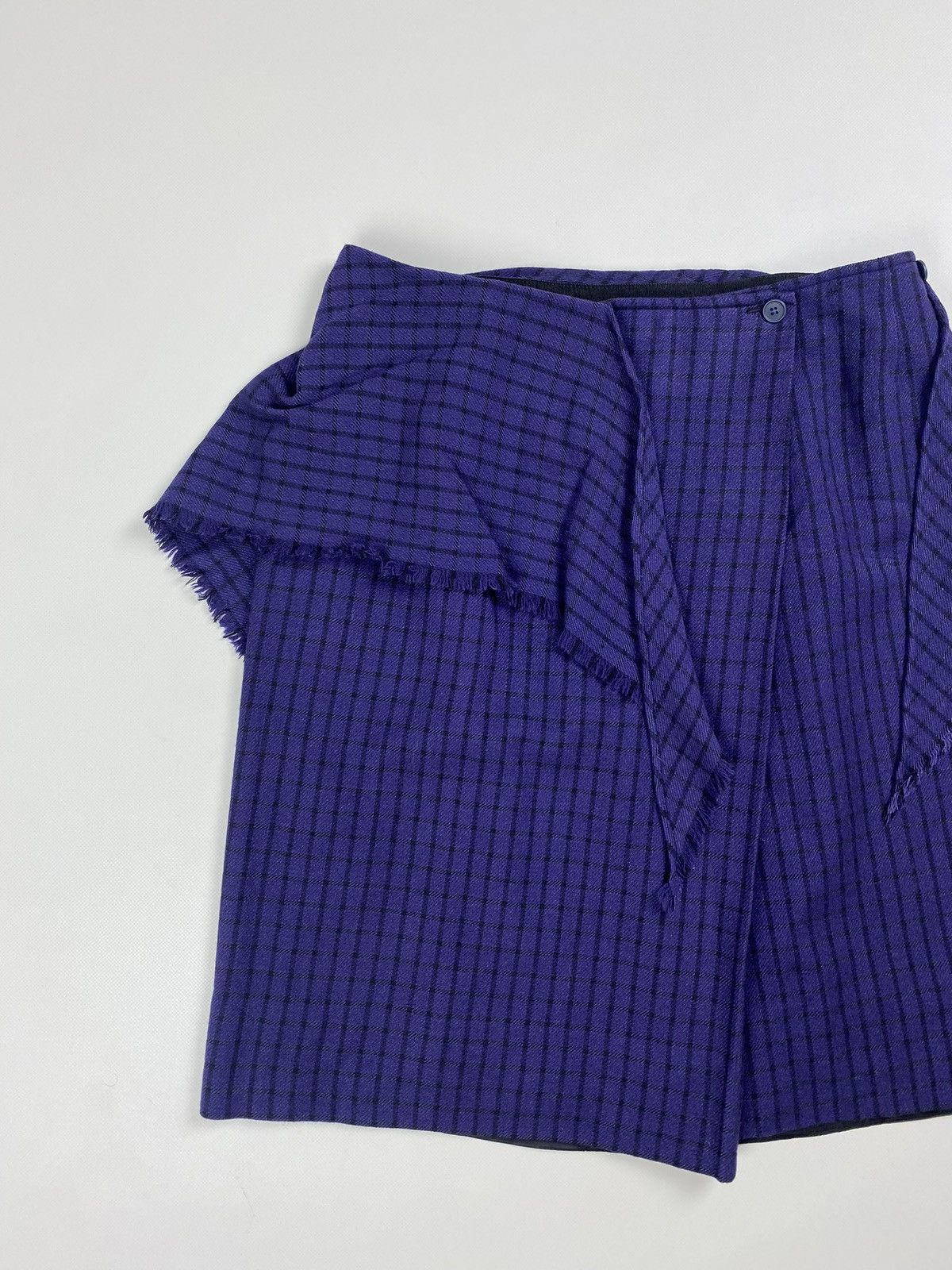 Issey Miyake × Japanese Brand × Vintage Issey Miyake vintage checked wrap skirt size 42 Size 28" / US 6 / IT 42 - 2 Thumbnail