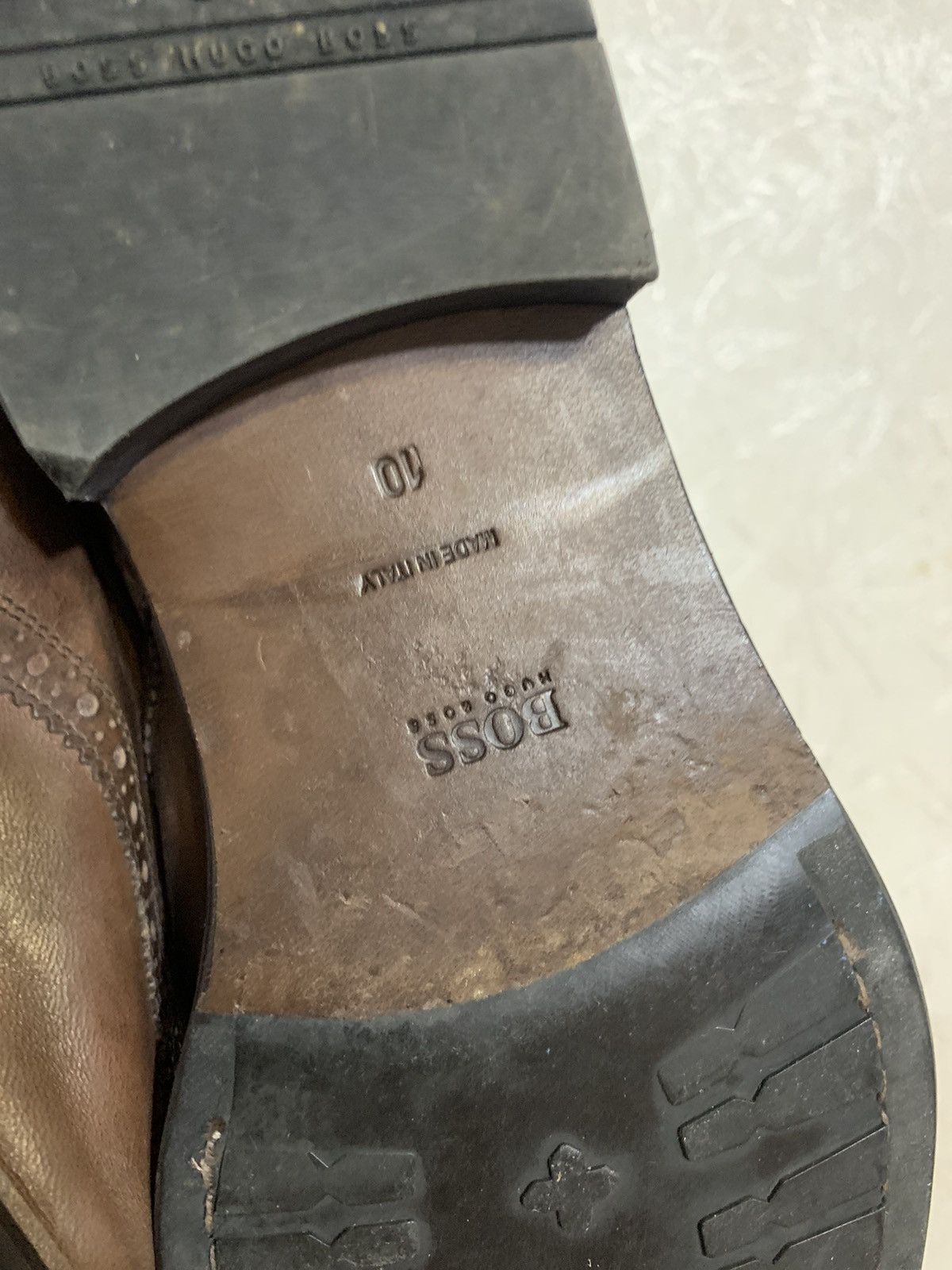 Genuine Leather × Hugo Boss Boss Hugo Boss Brown Leather Brogue Boots Made in Italy US11 Size US 11 / EU 44 - 11 Thumbnail