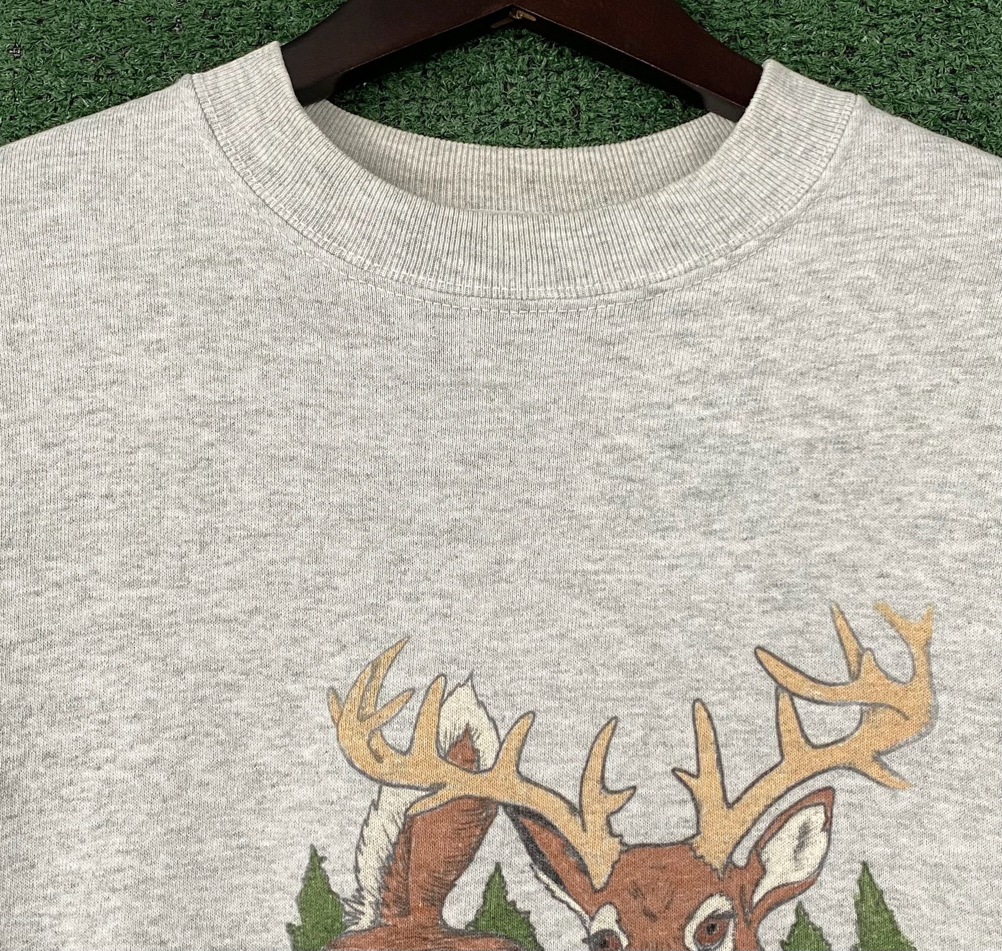 Vintage 90’s Deer Nature Hand Painted Sweatshirt Men’s Size Large Size US L / EU 52-54 / 3 - 3 Thumbnail