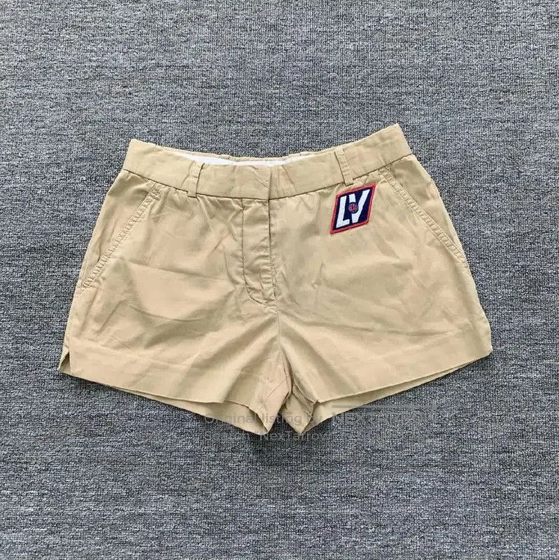Louis Vuitton Louis Vuitton Khaki Cotton Women's Shorts . Size 28" / US 6 / IT 42 - 1 Thumbnail