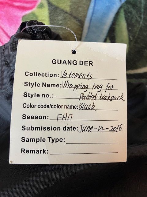 Eastpak × Vetements Demna Gvasalia prototype XL backpack for Eastpak Size ONE SIZE - 11 Thumbnail