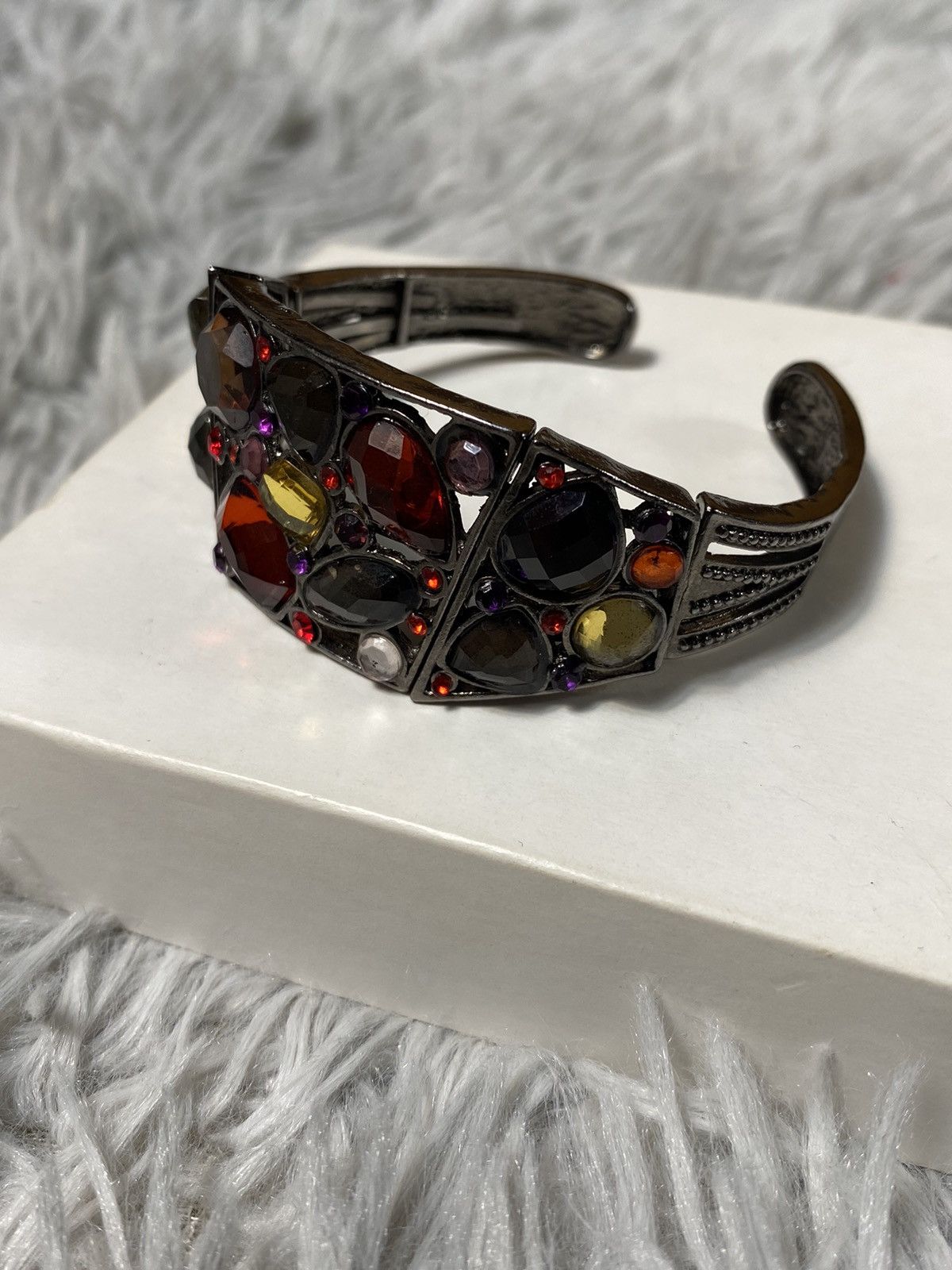 Jewelry Gothic Gemstone Cuff Bracelet – Bold & Unique Design Size ONE SIZE - 3 Thumbnail