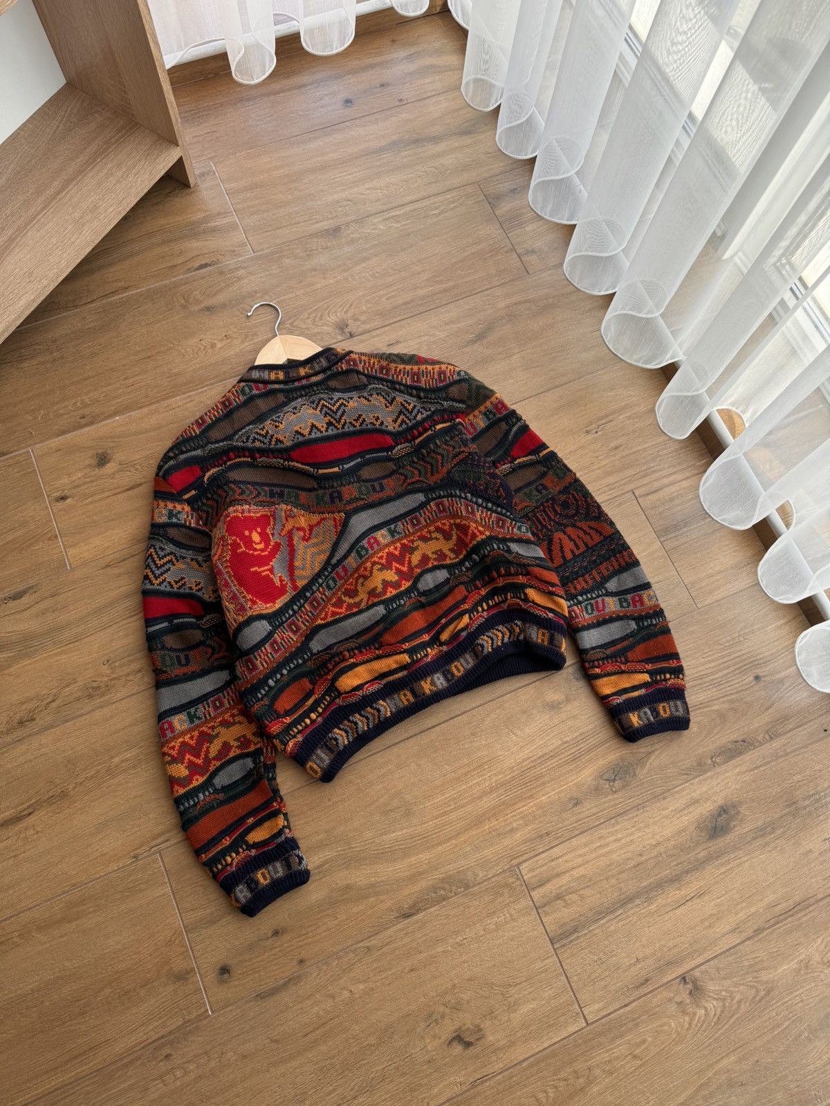 Coogi × Vintage VTG Coogi Pure New Wool Luxury 90’s Walkabout Koala Cardigan Size S / US 4 / IT 40 - 10 Thumbnail
