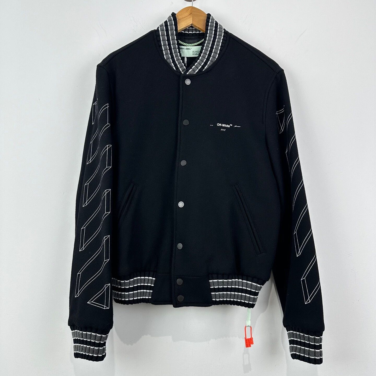 Off-White Off-White Sketch Arrow Baseball Jacket Size US S / EU 44-46 / 1 - 1 Thumbnail