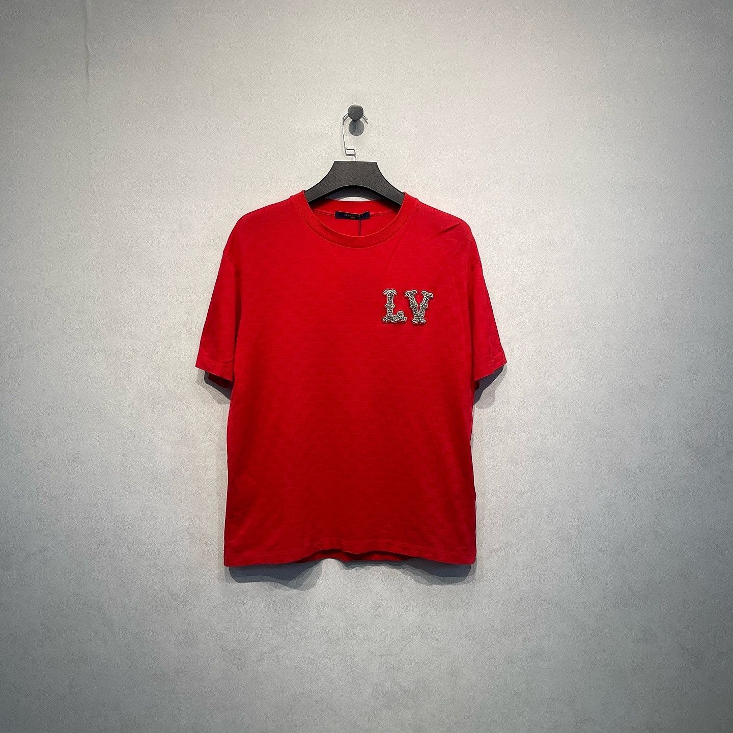 Louis Vuitton Louis Vuitton Embellished Logo T-Shirt Size L Size US L / EU 52-54 / 3 - 1 Thumbnail