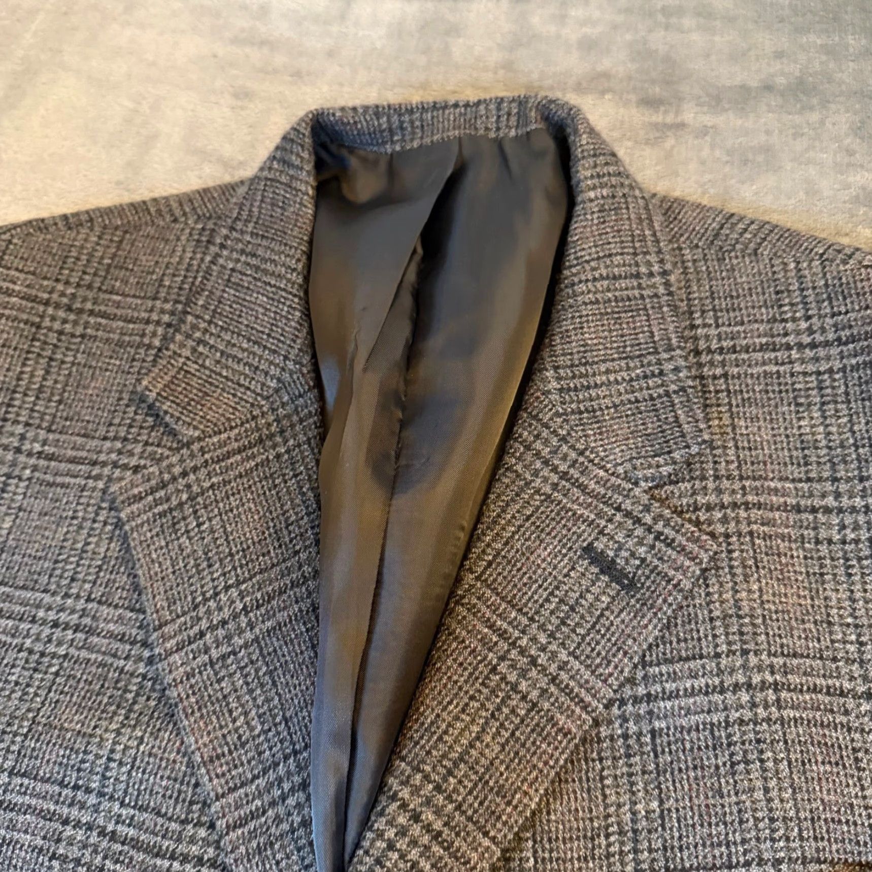 Jones New York VINTAGE Jones New York Marshall Fields Mens 41R Grey Plaid 3-Button Blazer Sport Coat Size 42R - 2 Thumbnail
