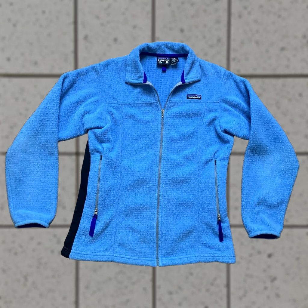 Patagonia VINTAGE Patagonia Regulator Fleece Jacket Womens Medium Light Blue Full Zip USA Reglular? Size M / US 6-8 / IT 42-44 - 1 Thumbnail