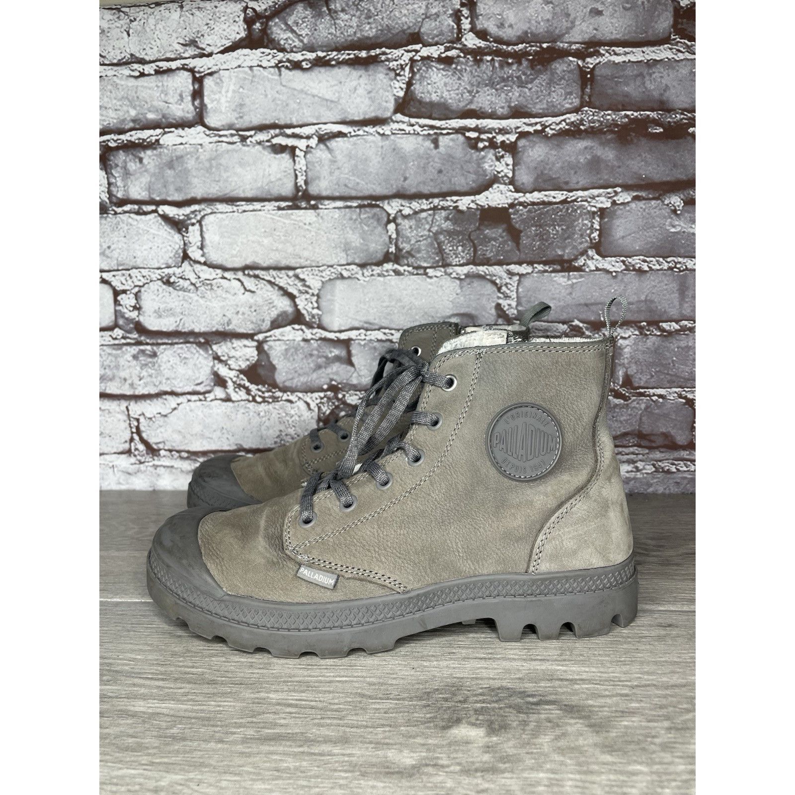 Palladium Palladium Pampa Gray Leather Lace Up Lined Combat Boots Wome Size US 7.5 / IT 37.5 - 11 Thumbnail